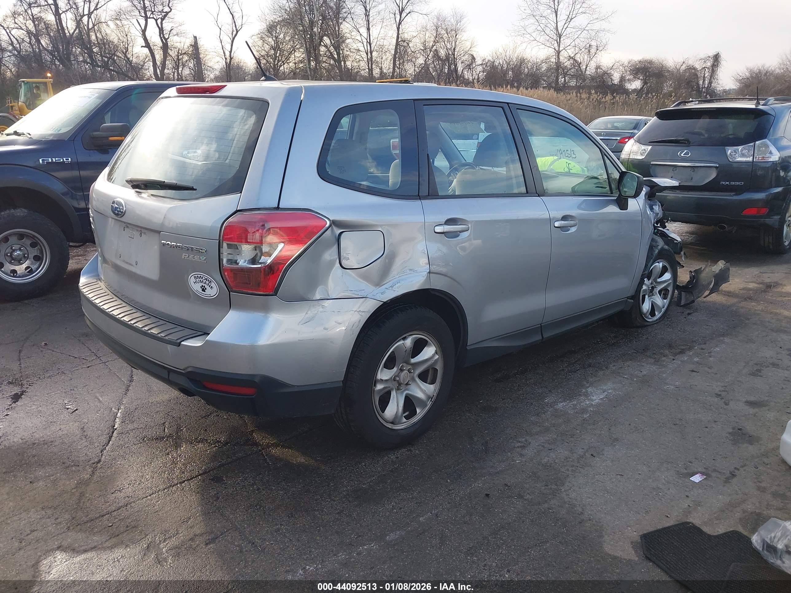 SUBARU FORESTER image 4