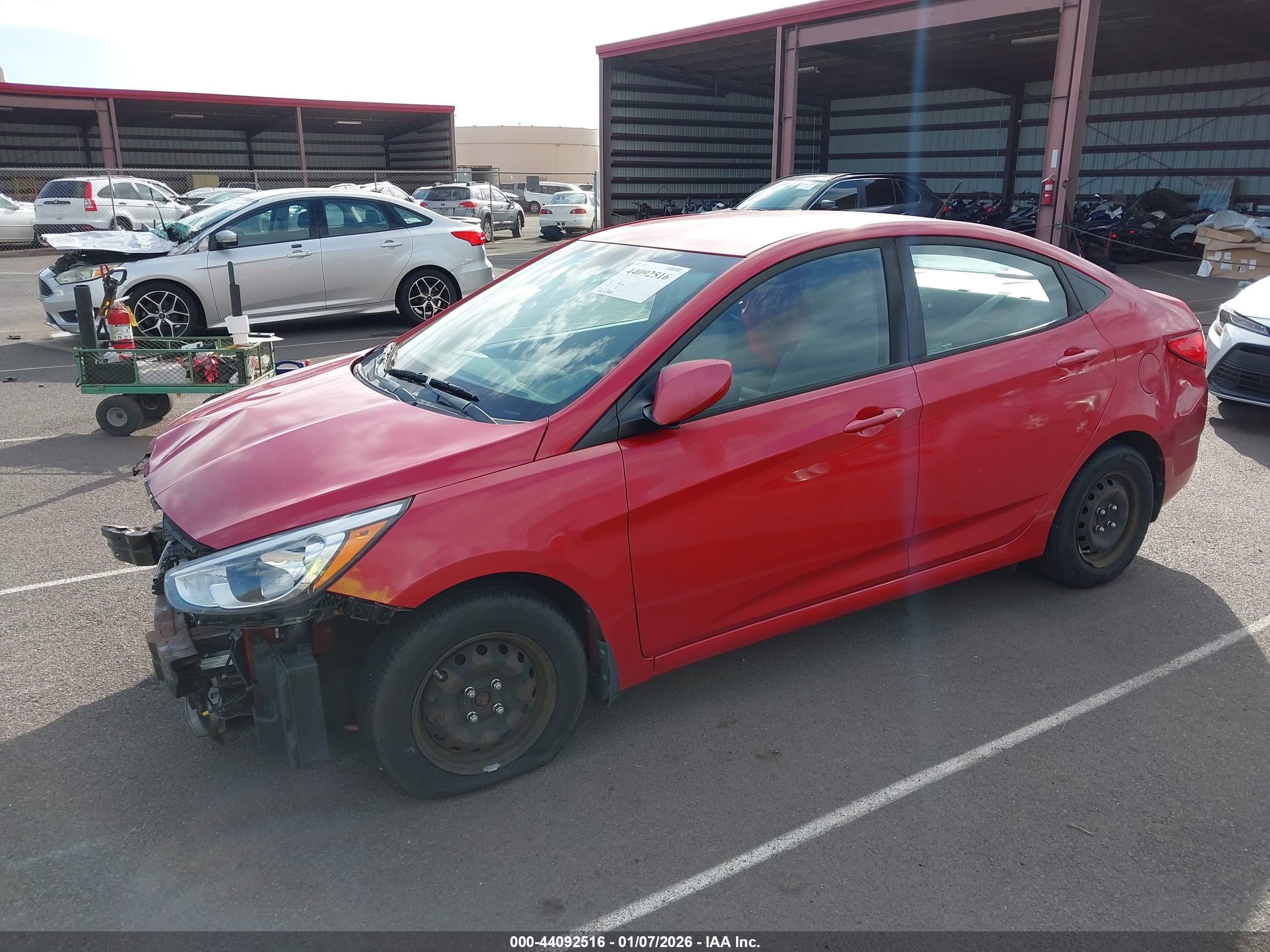 HYUNDAI ACCENT image 2