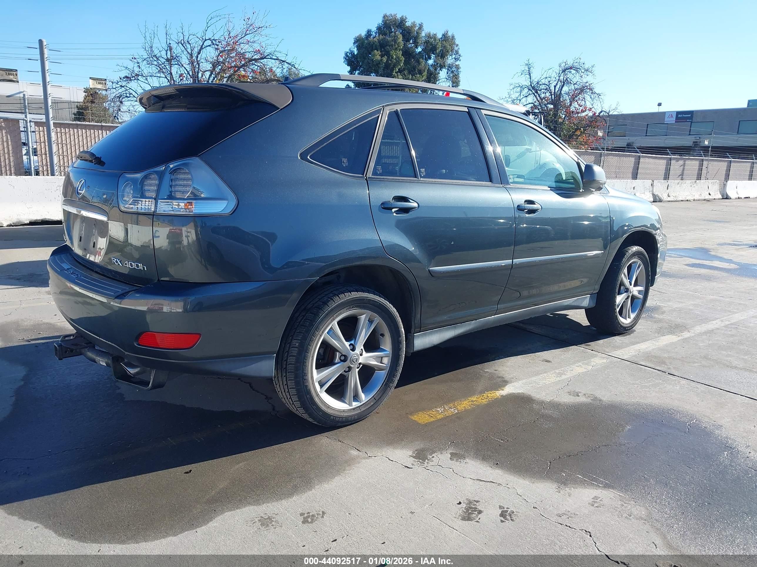 LEXUS RX image 4