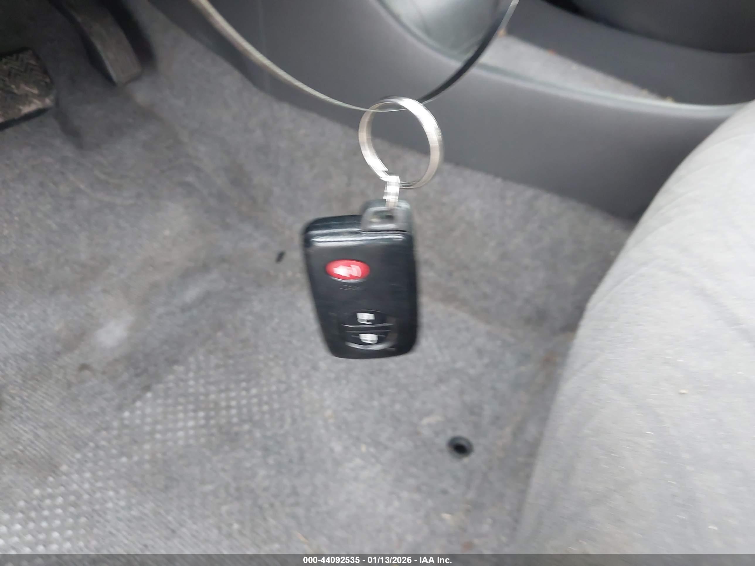 TOYOTA PRIUS image 11