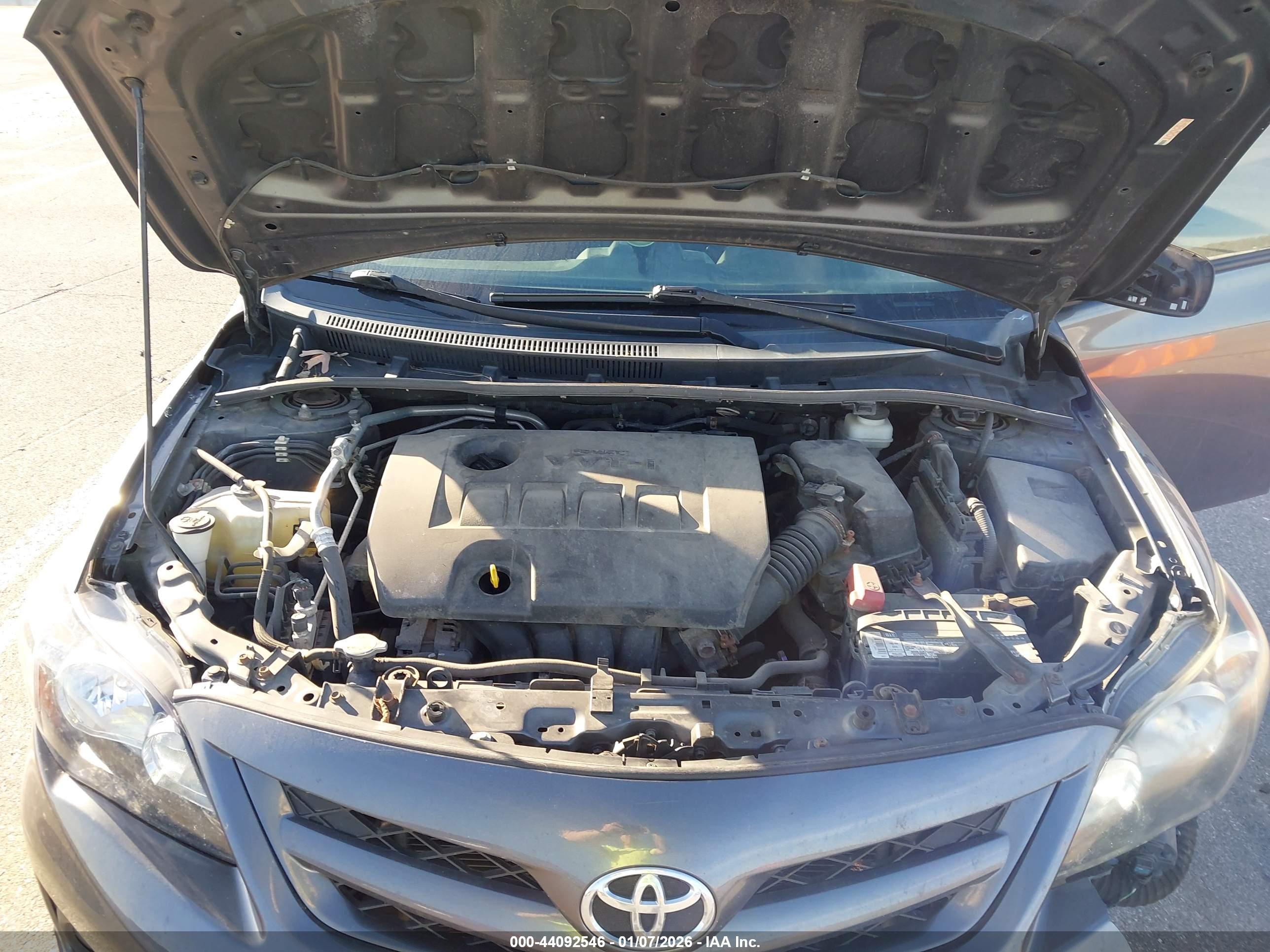 TOYOTA COROLLA image 10