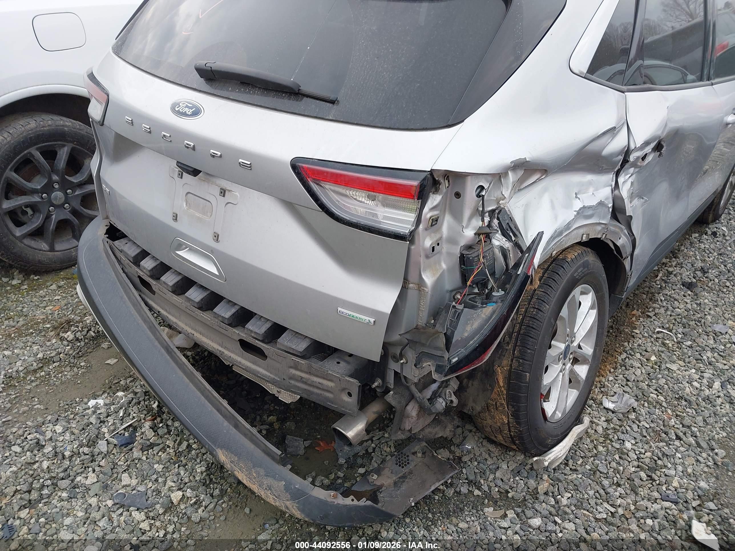 FORD ESCAPE image 6