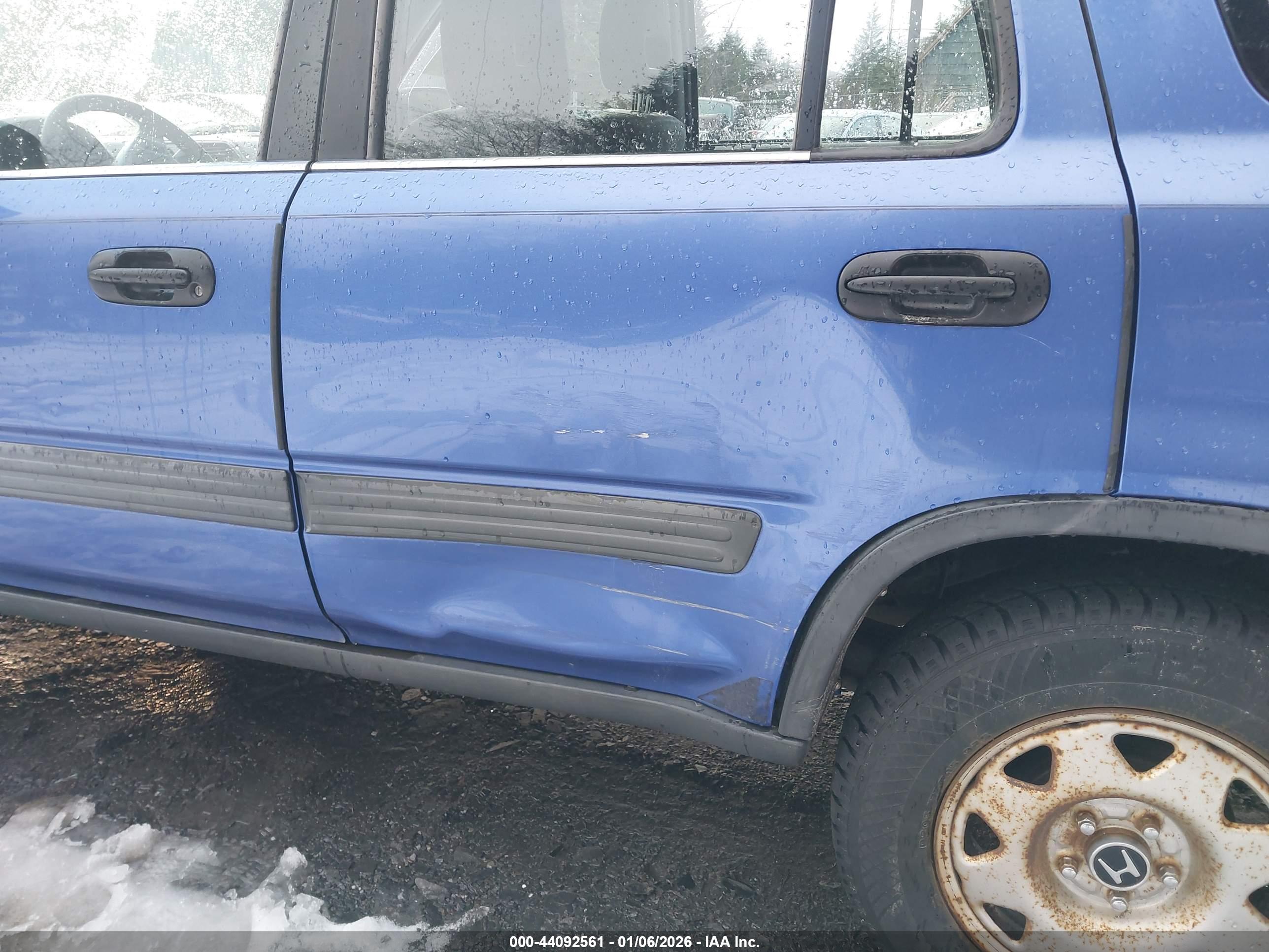 HONDA CR-V image 6