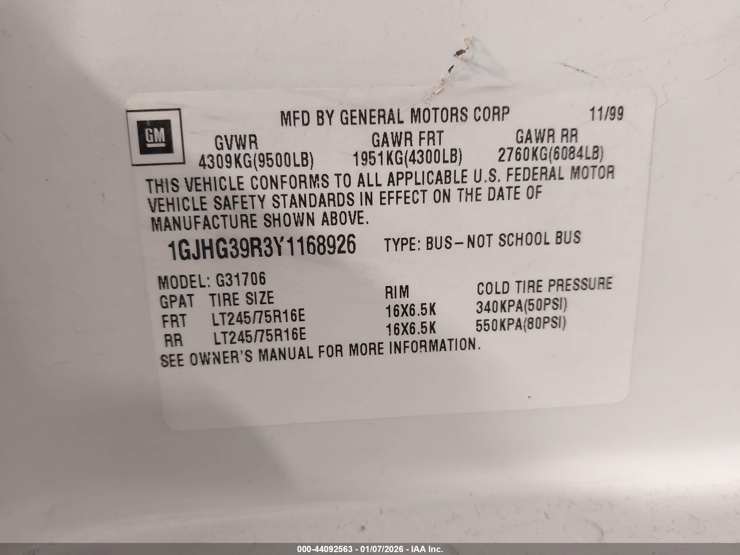 GMC SAVANA image 9