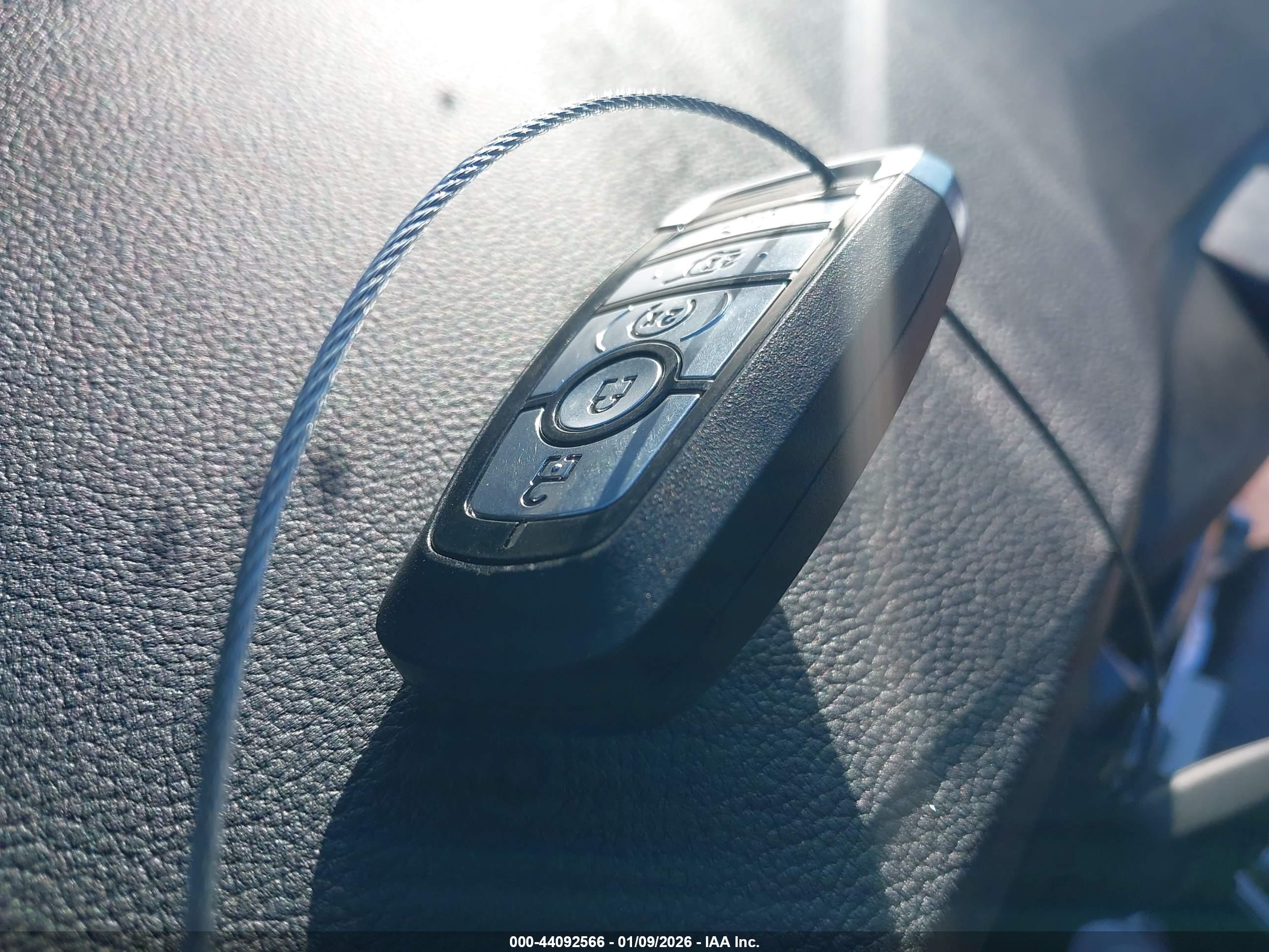 FORD EXPLORER image 11