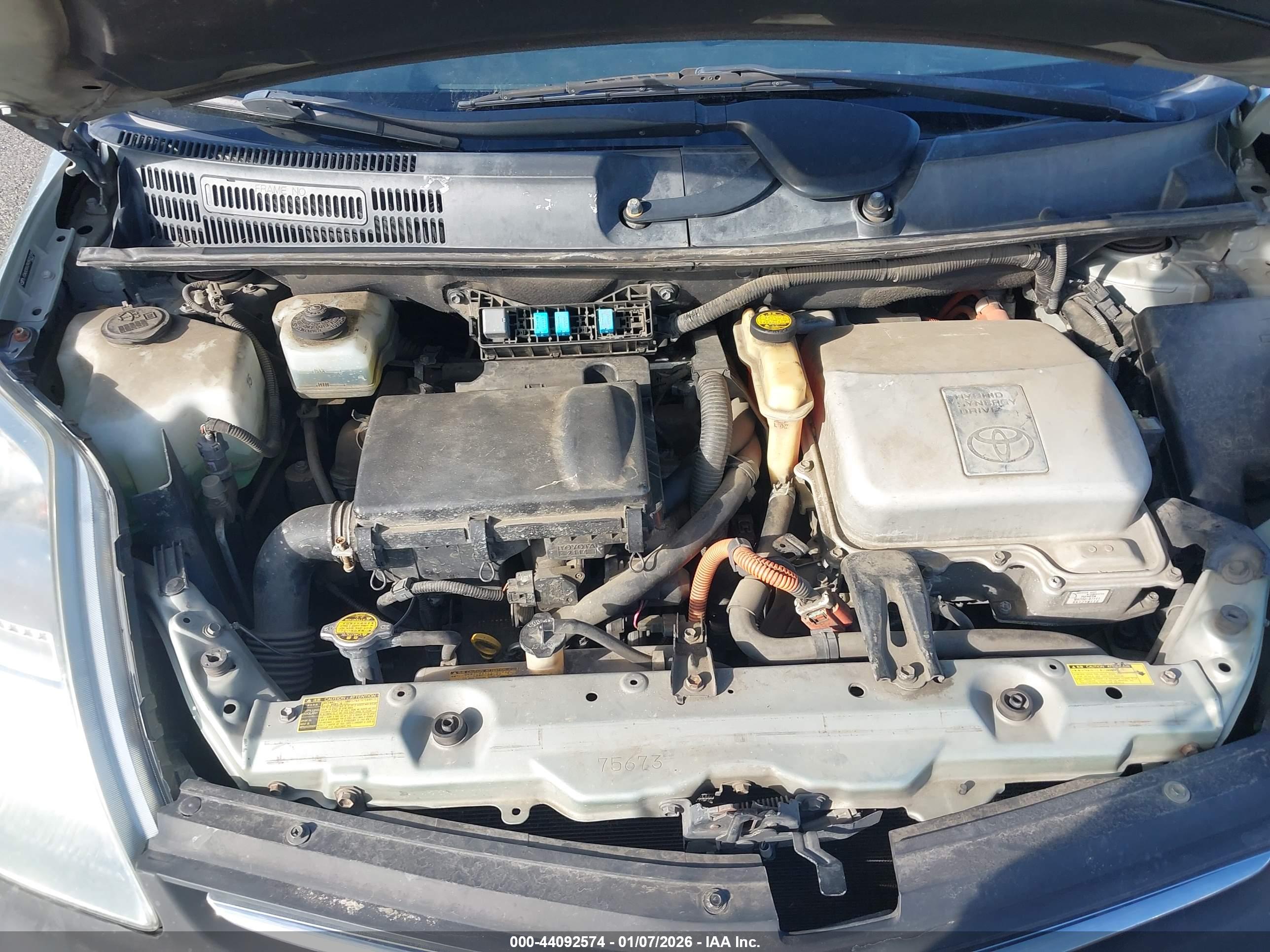 TOYOTA PRIUS image 10