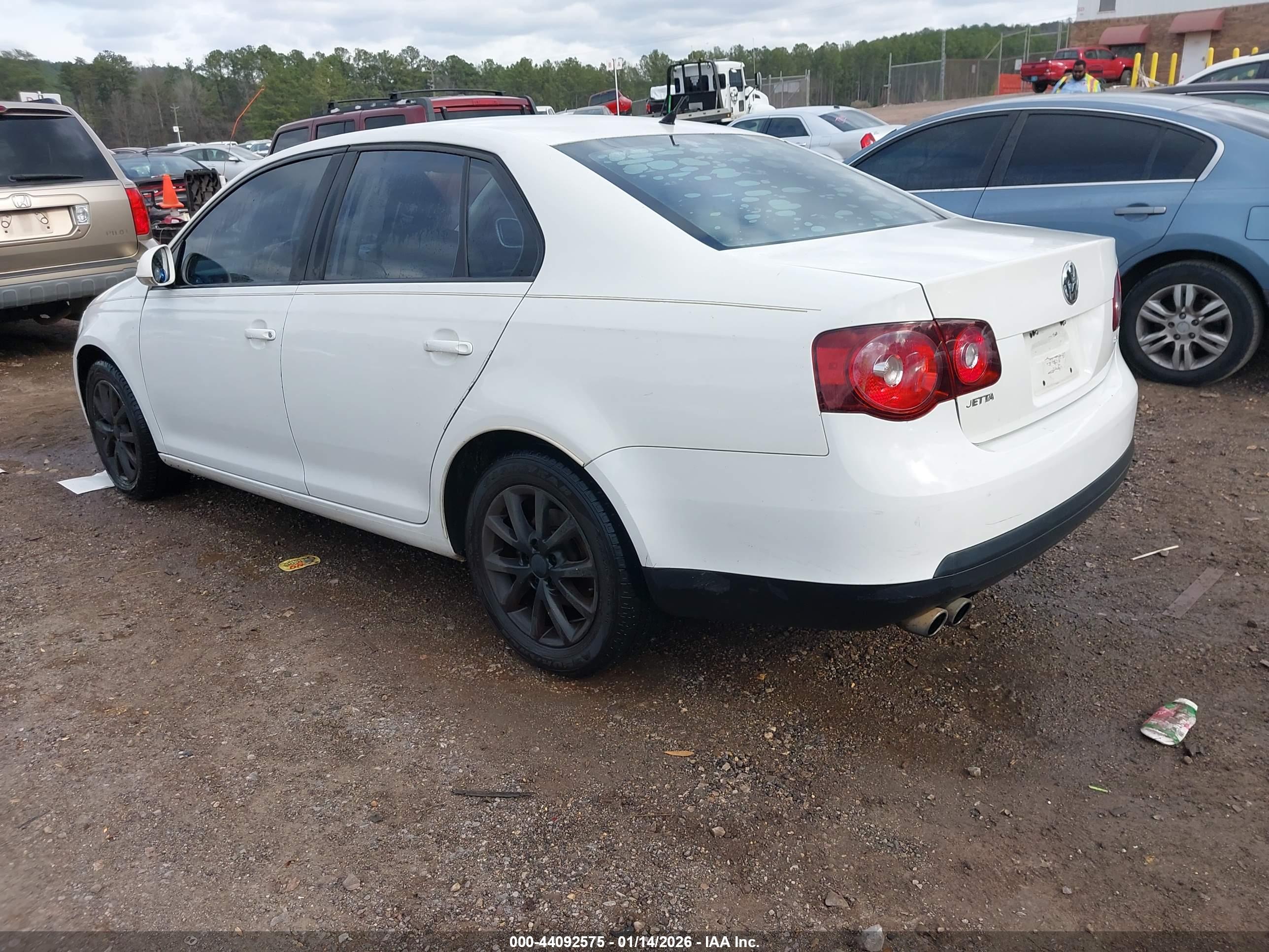 VOLKSWAGEN JETTA image 3