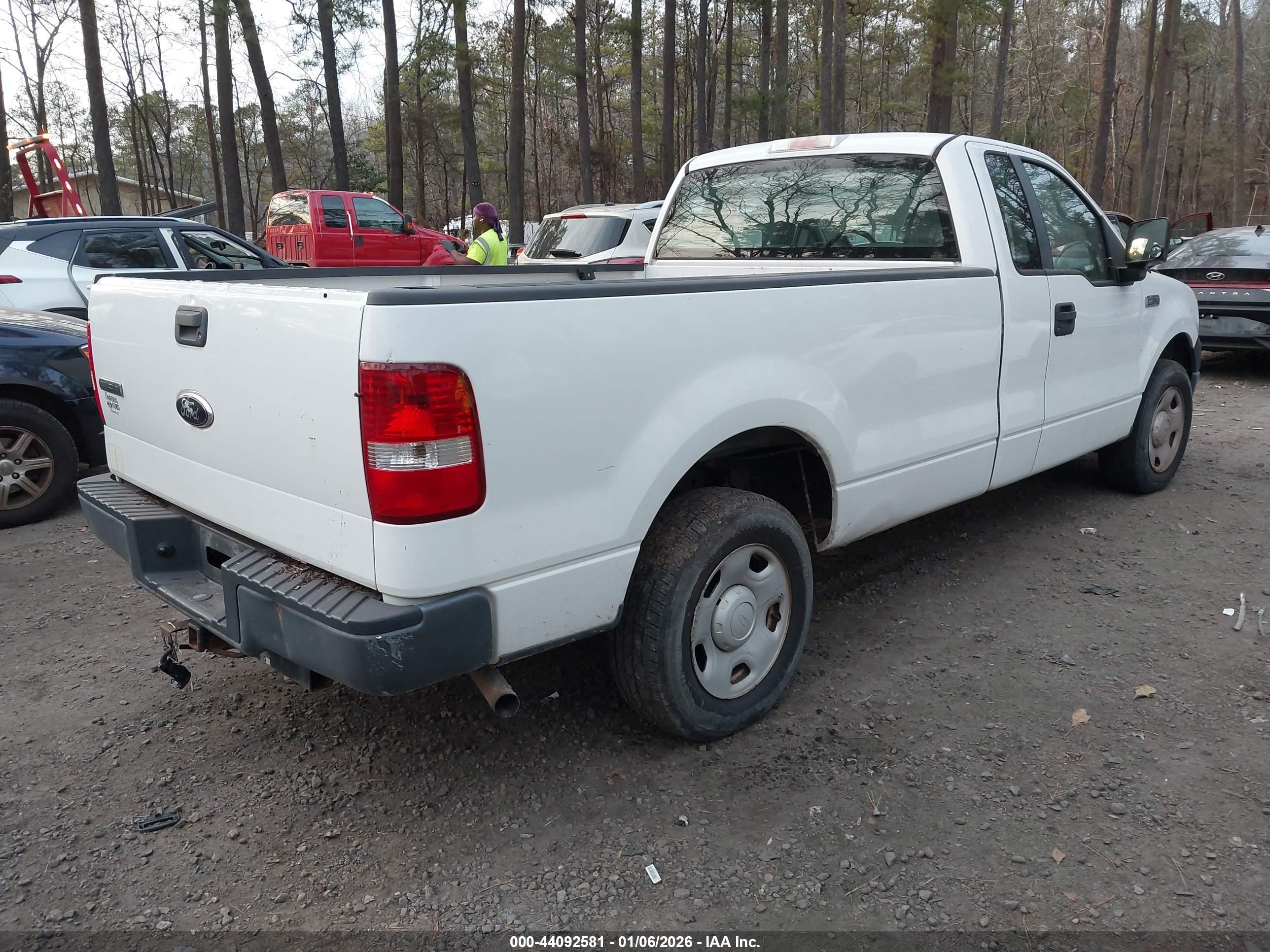 FORD F-150 image 4