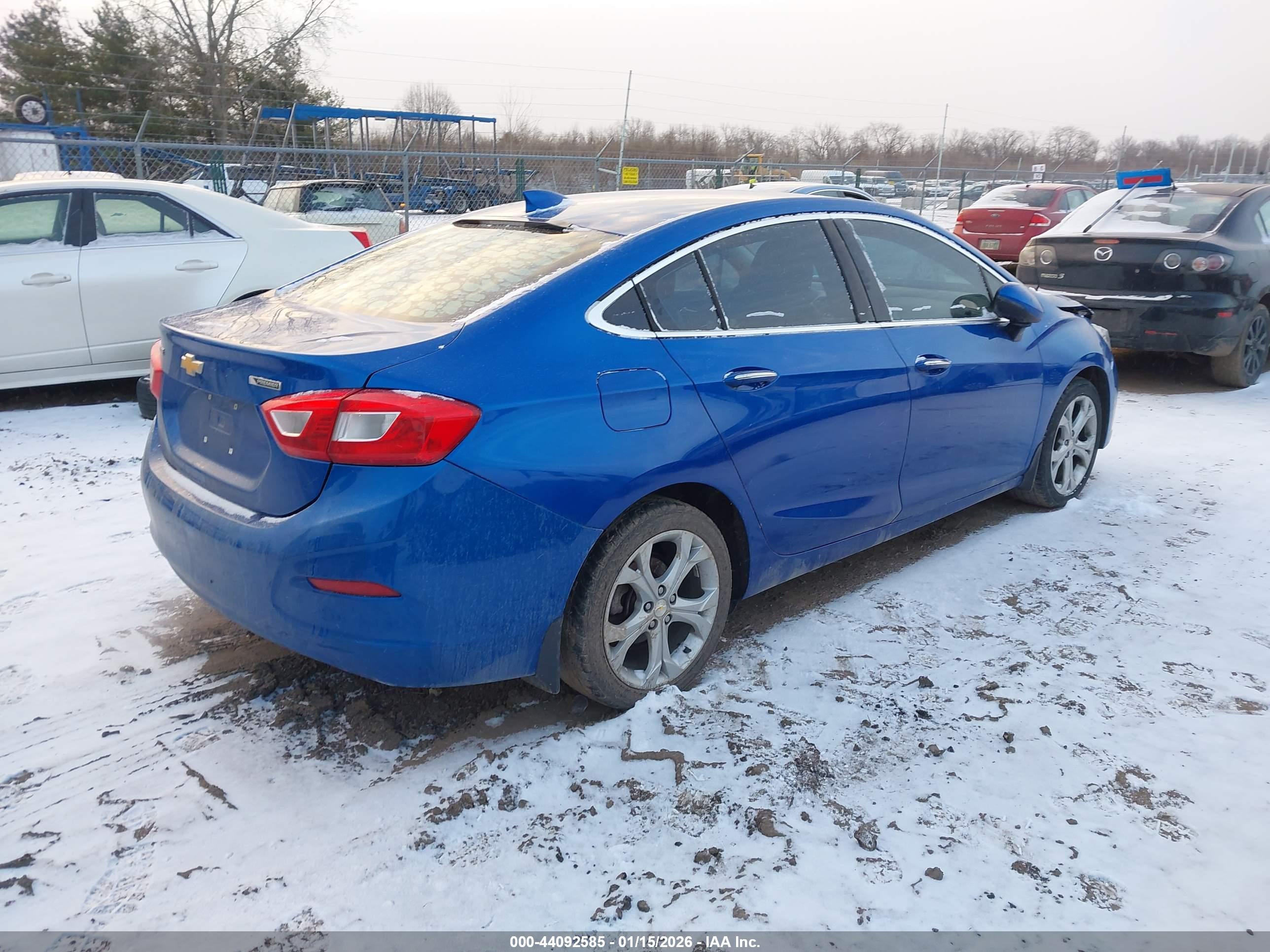 CHEVROLET CRUZE image 4