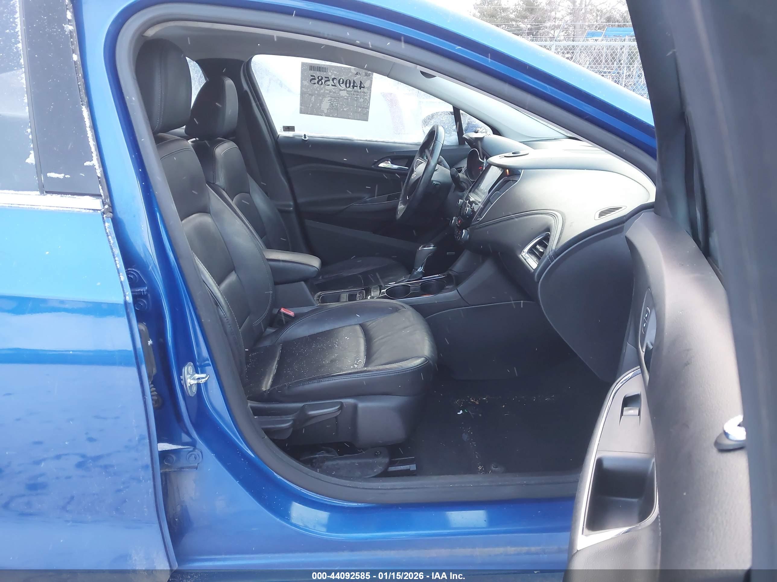 CHEVROLET CRUZE image 5