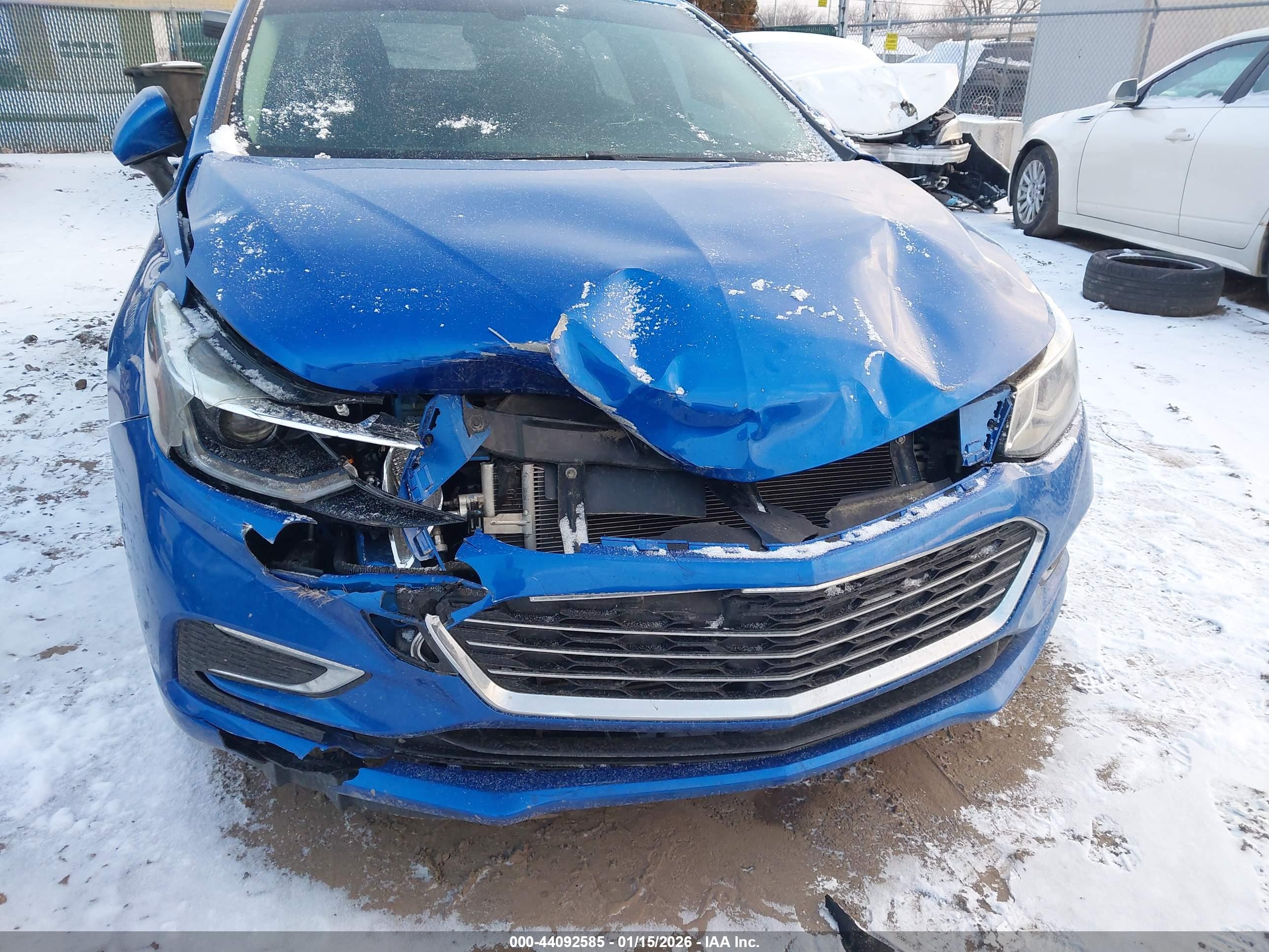CHEVROLET CRUZE image 6