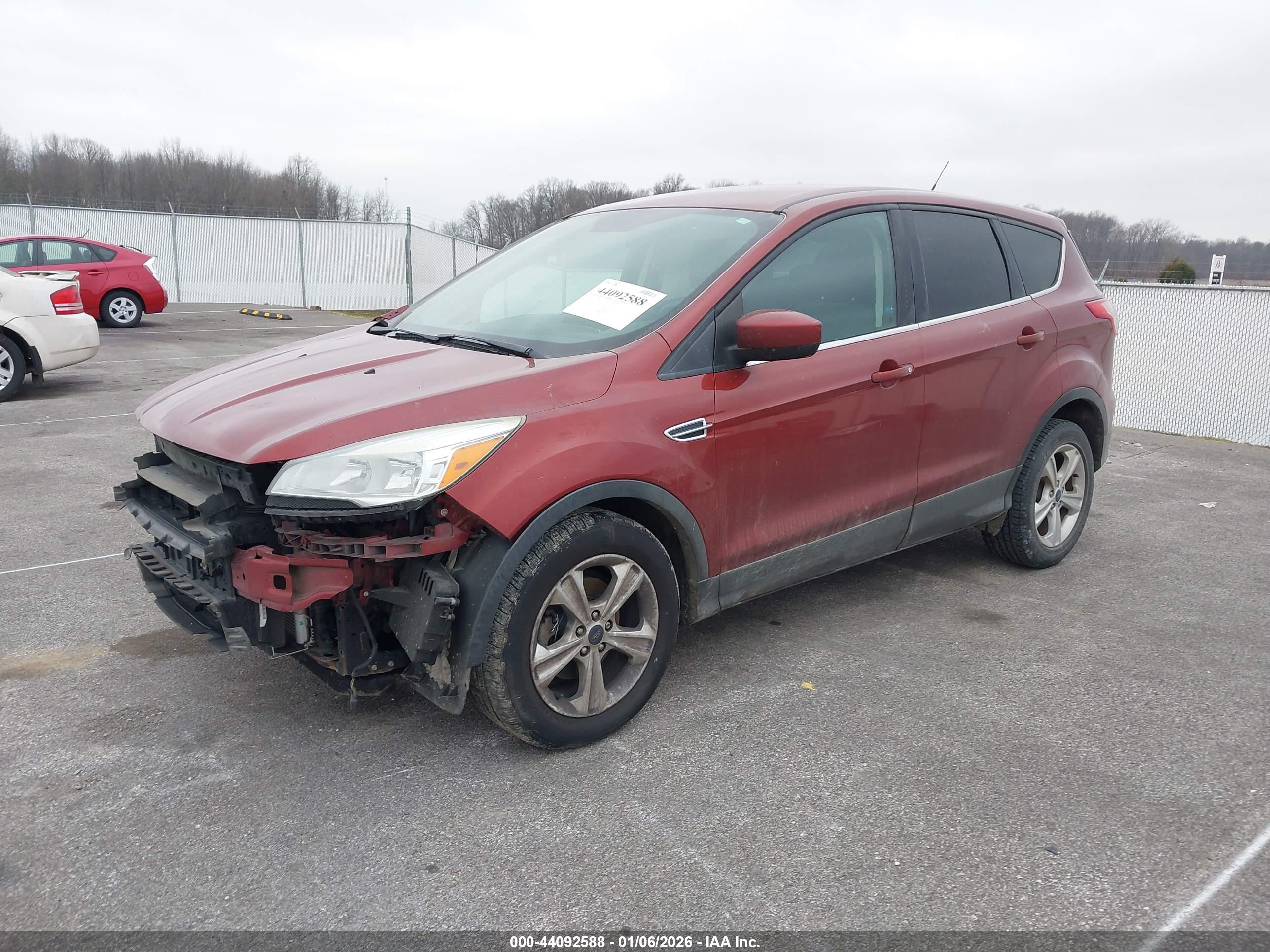 FORD ESCAPE image 2