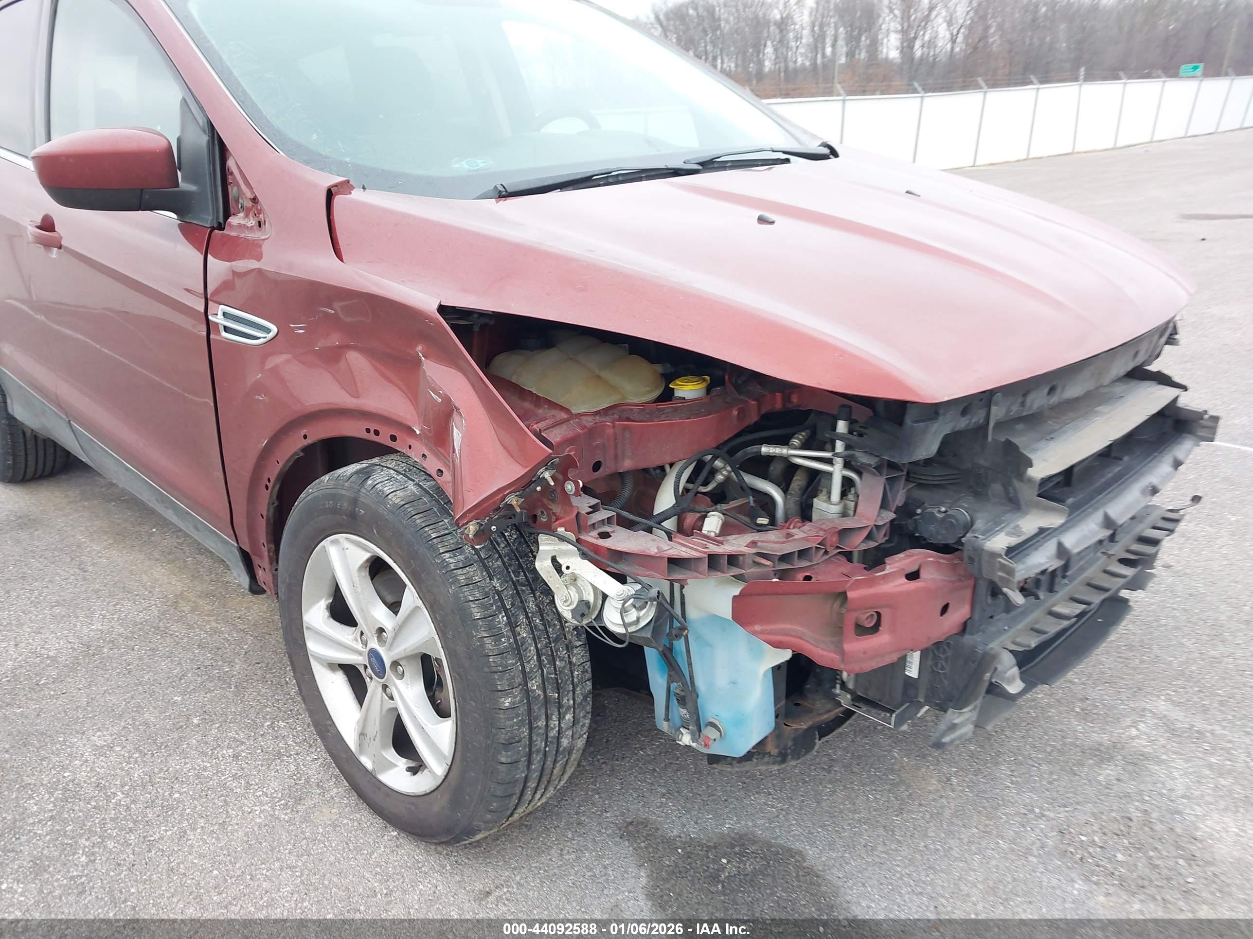 FORD ESCAPE image 6