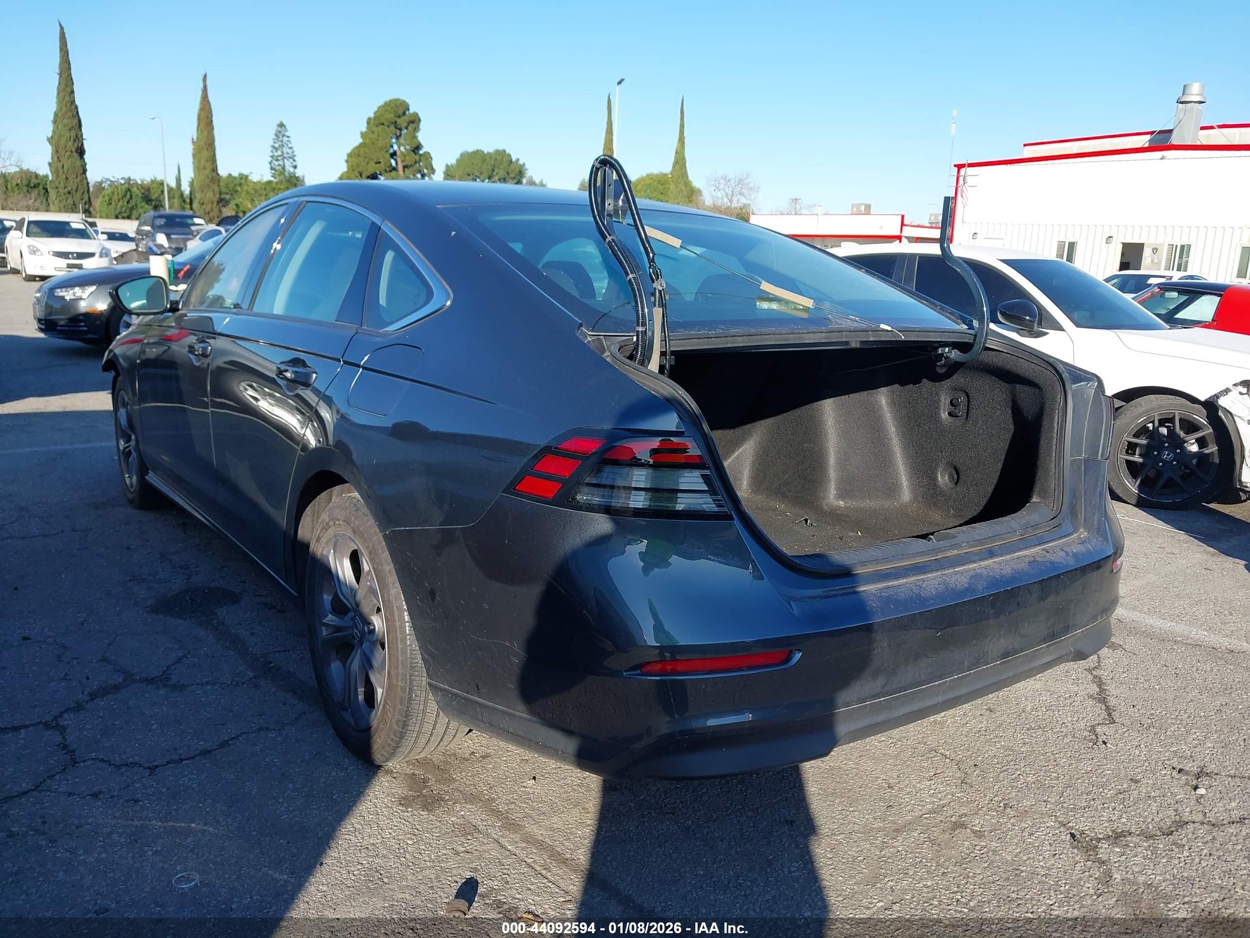 HONDA ACCORD image 3