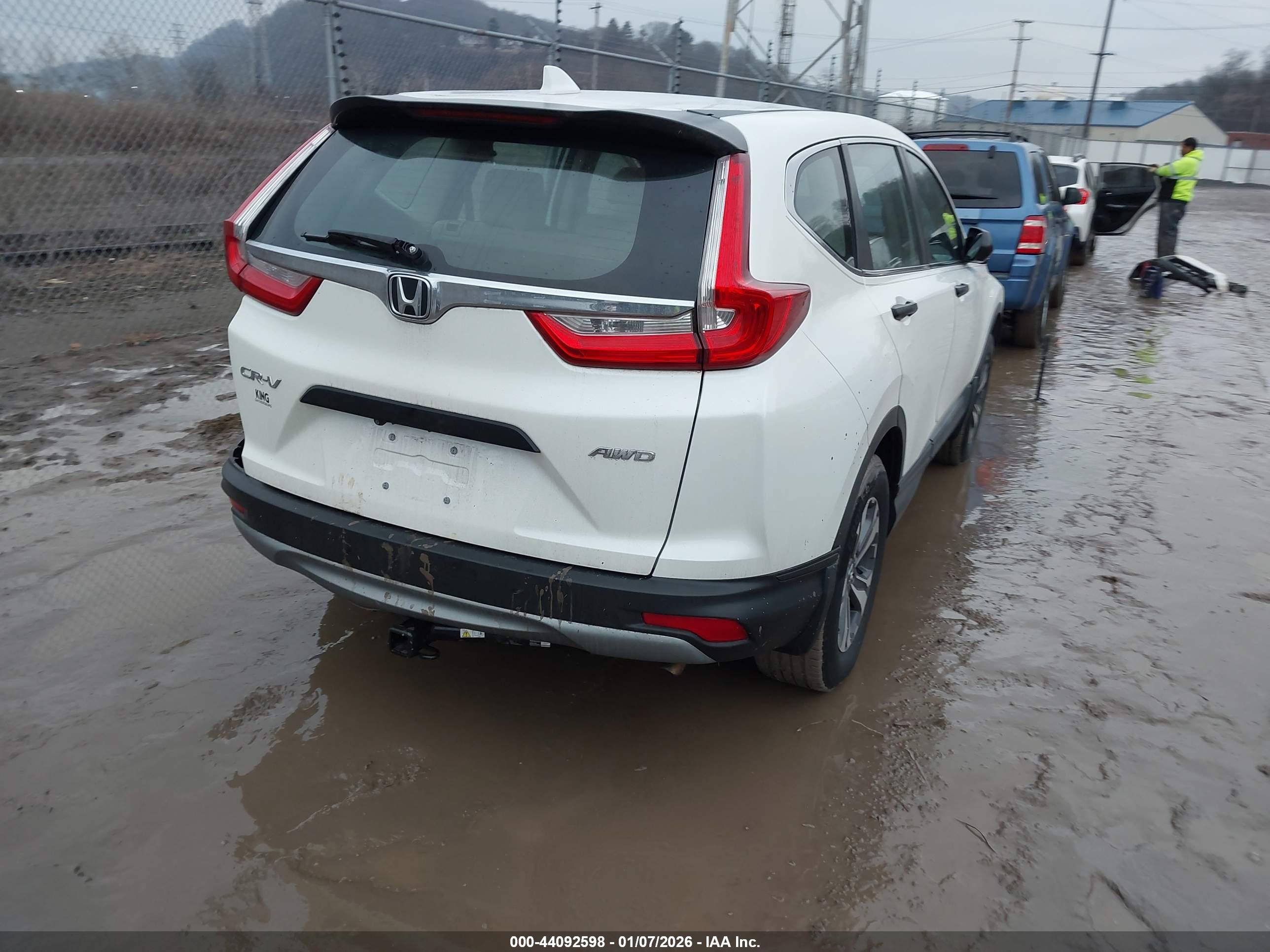 HONDA CR-V image 4