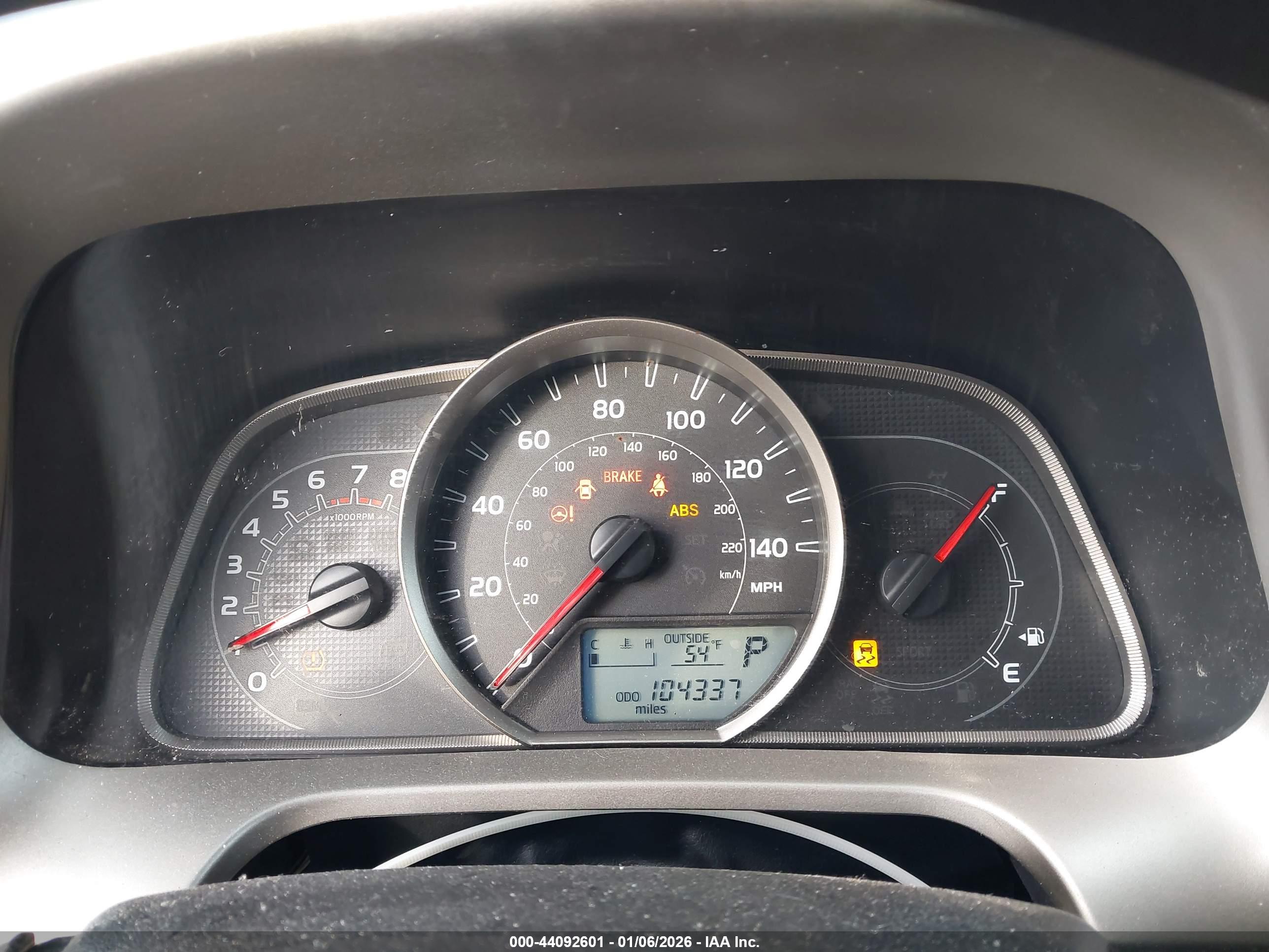 TOYOTA RAV4 image 7