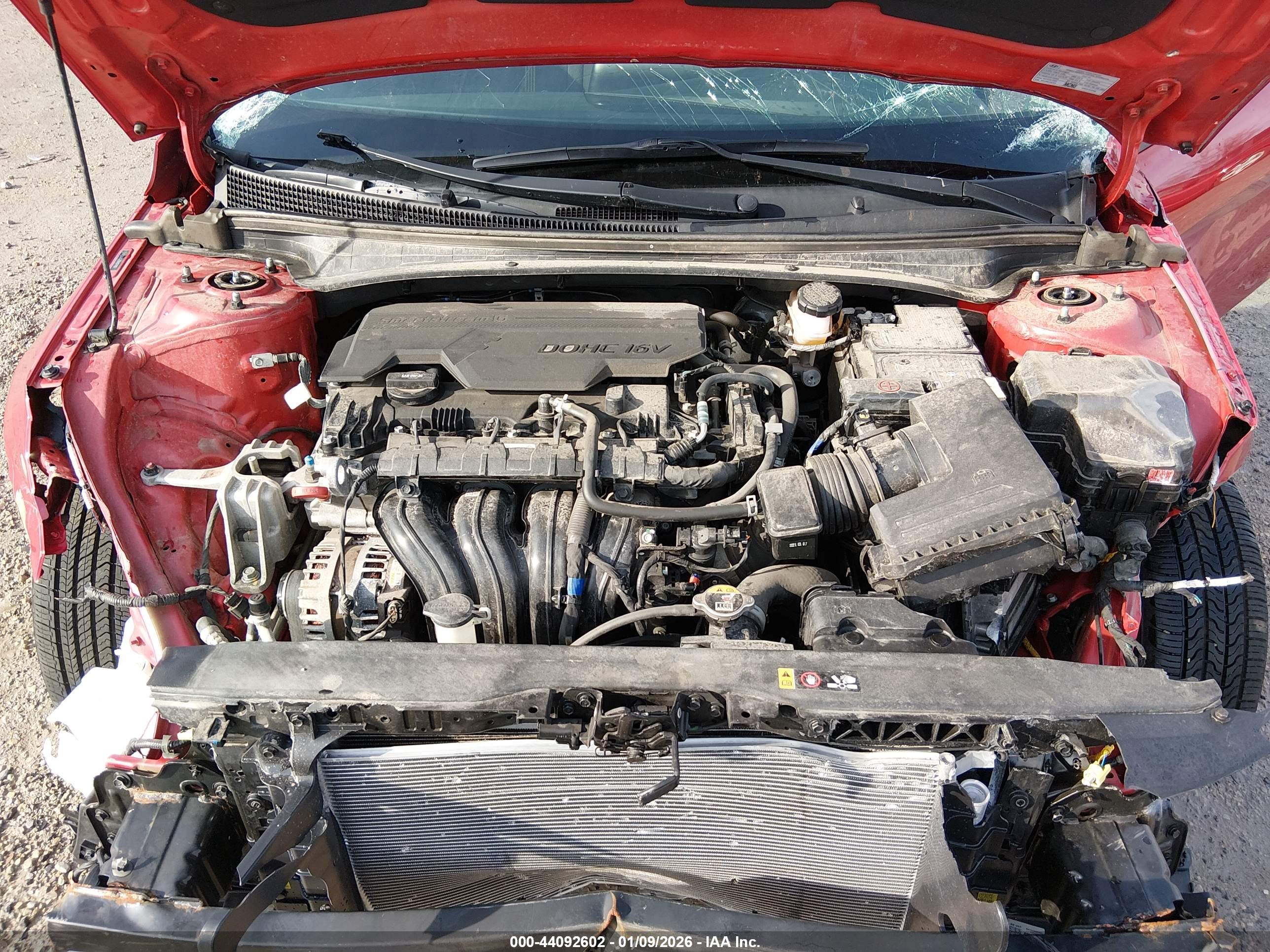 HYUNDAI ELANTRA image 10