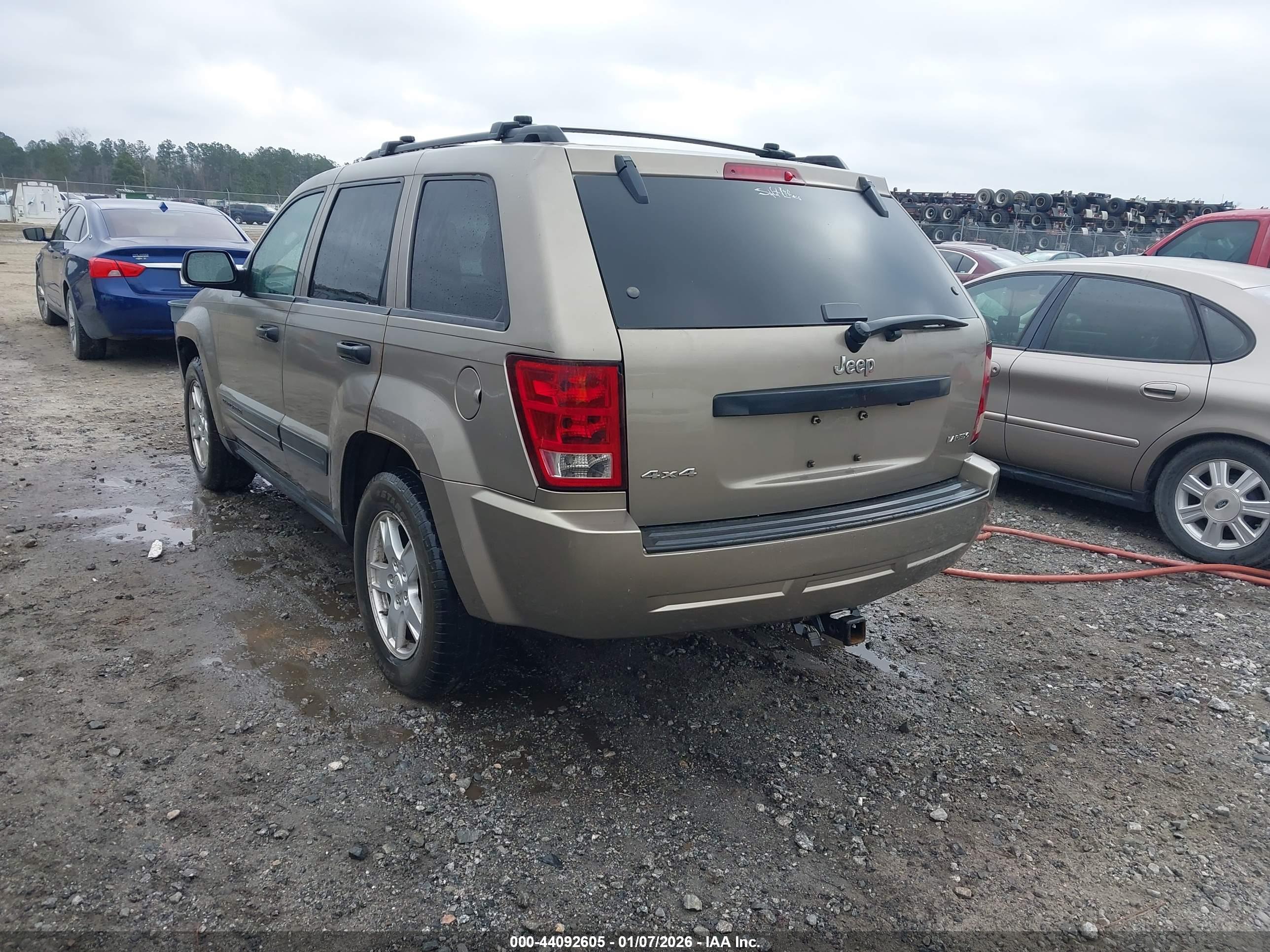 JEEP GRAND image 3