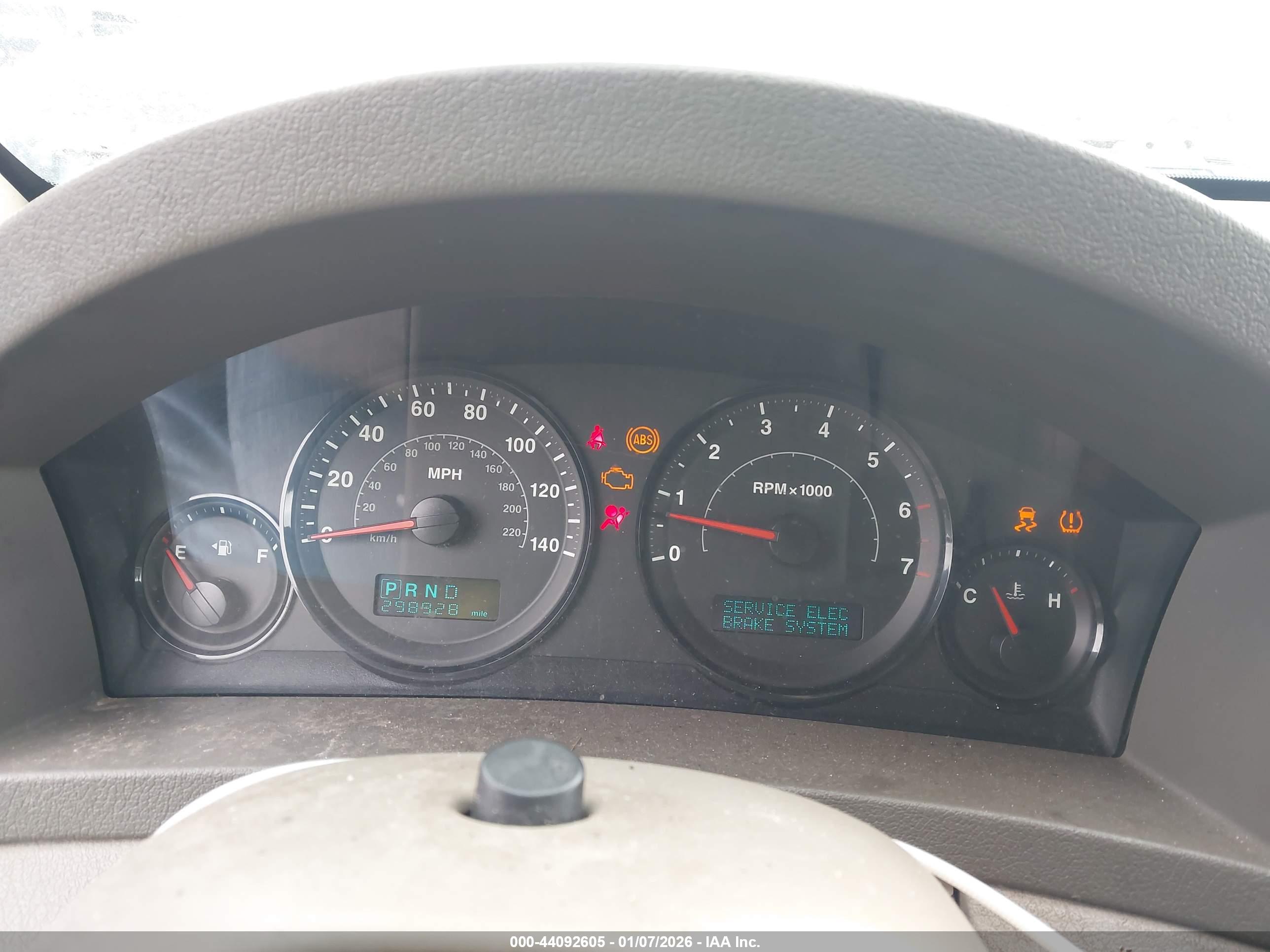 JEEP GRAND image 7