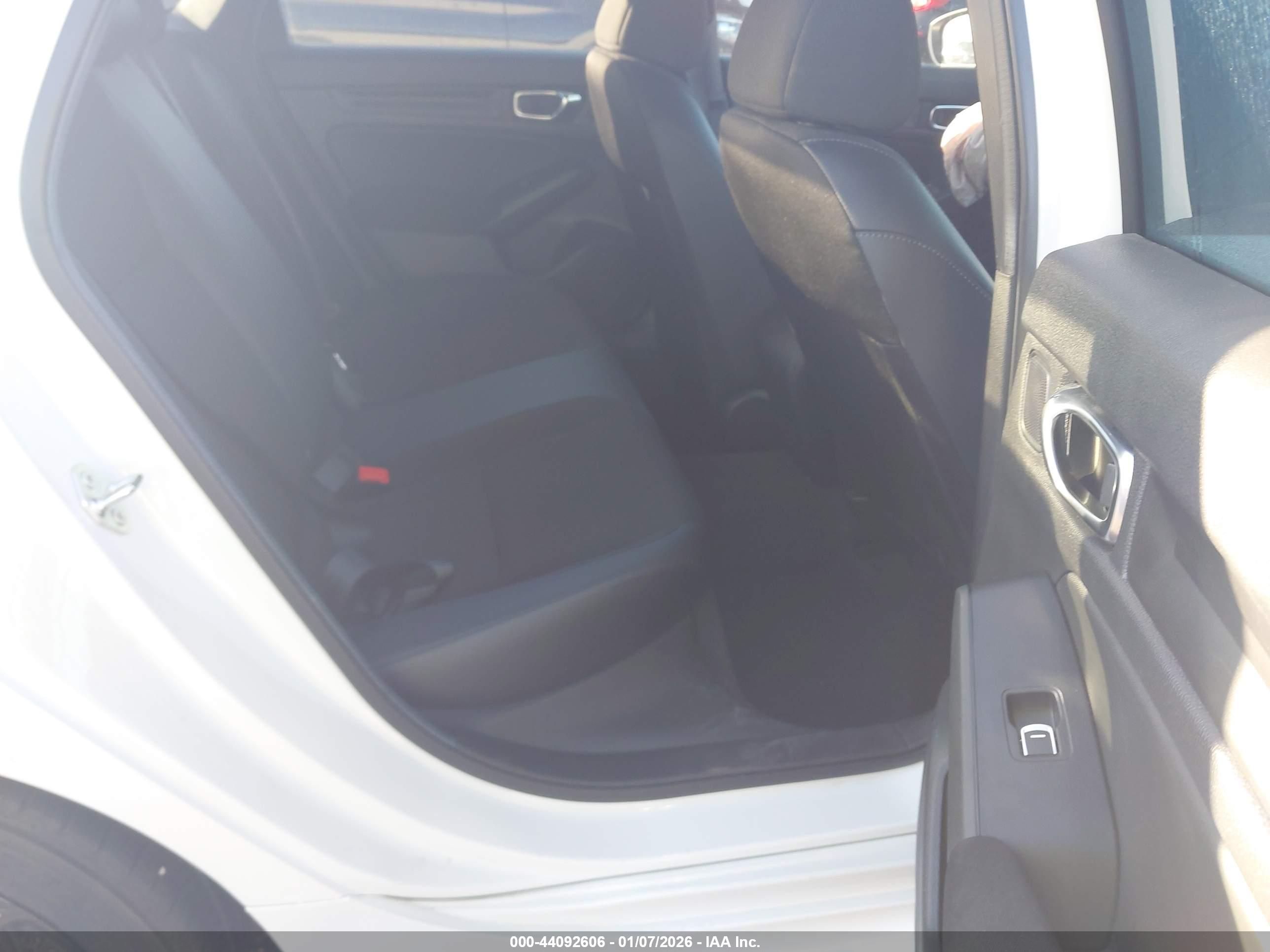 HONDA CIVIC image 8