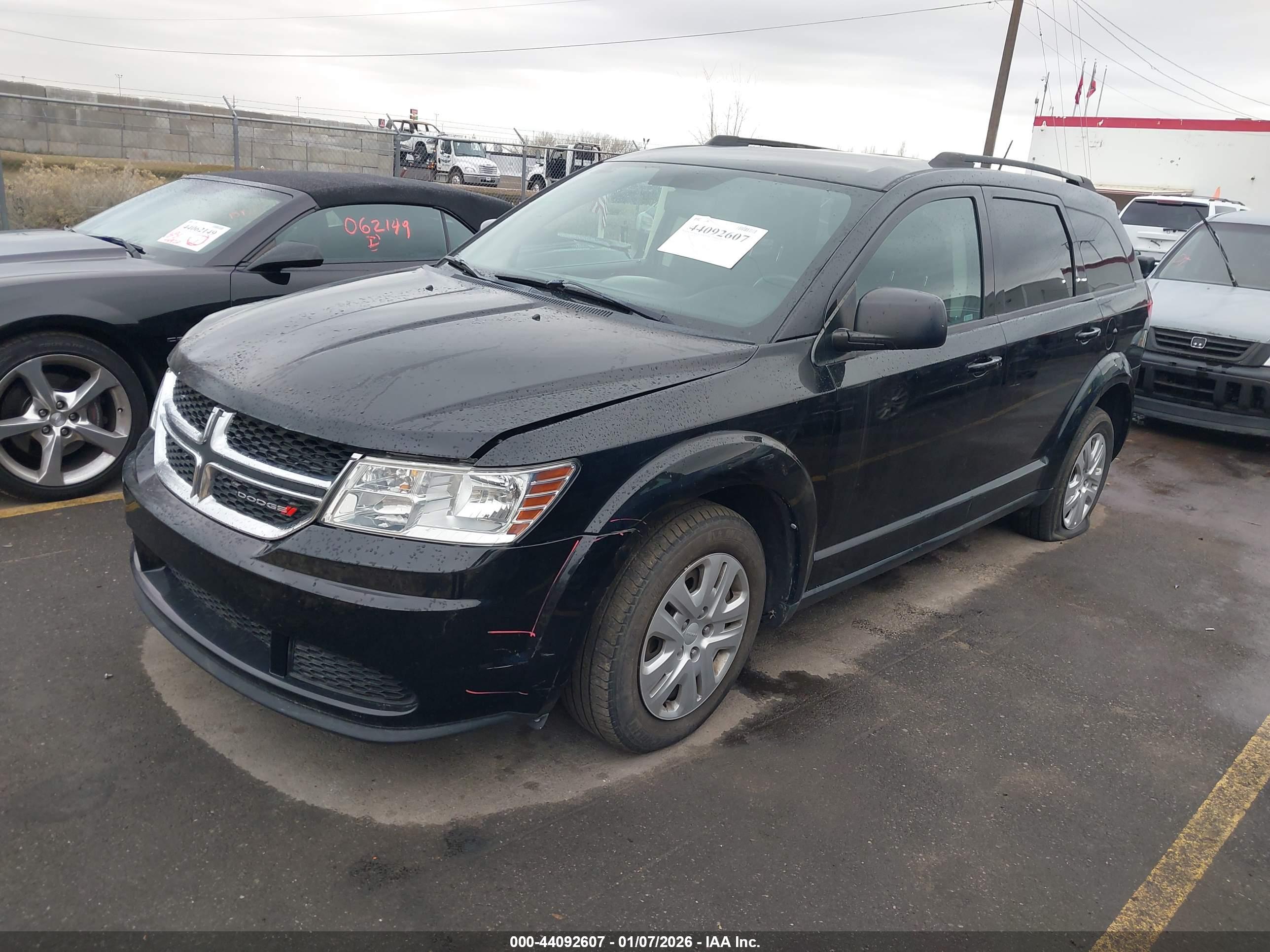 DODGE JOURNEY image 2