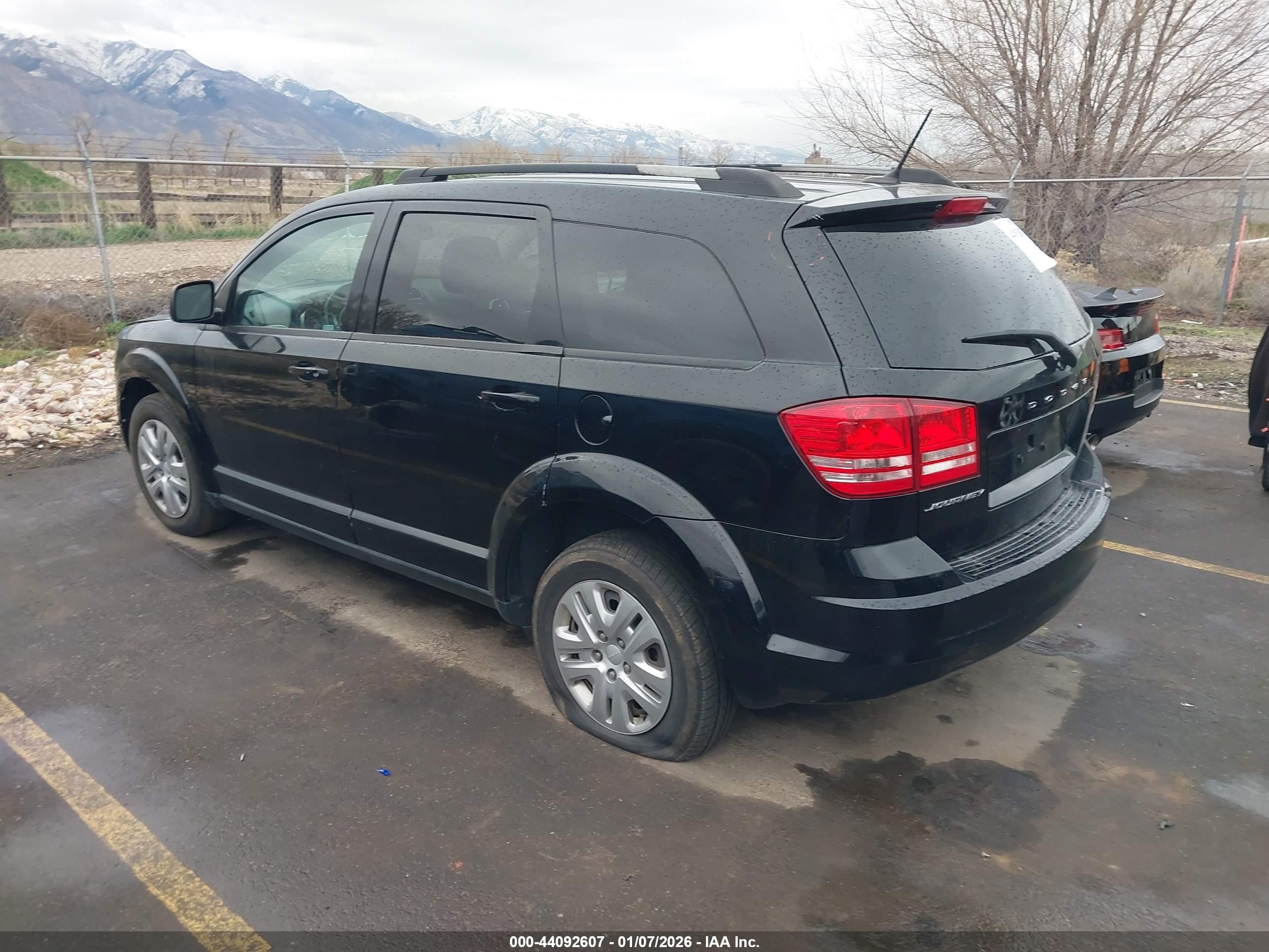 DODGE JOURNEY image 3