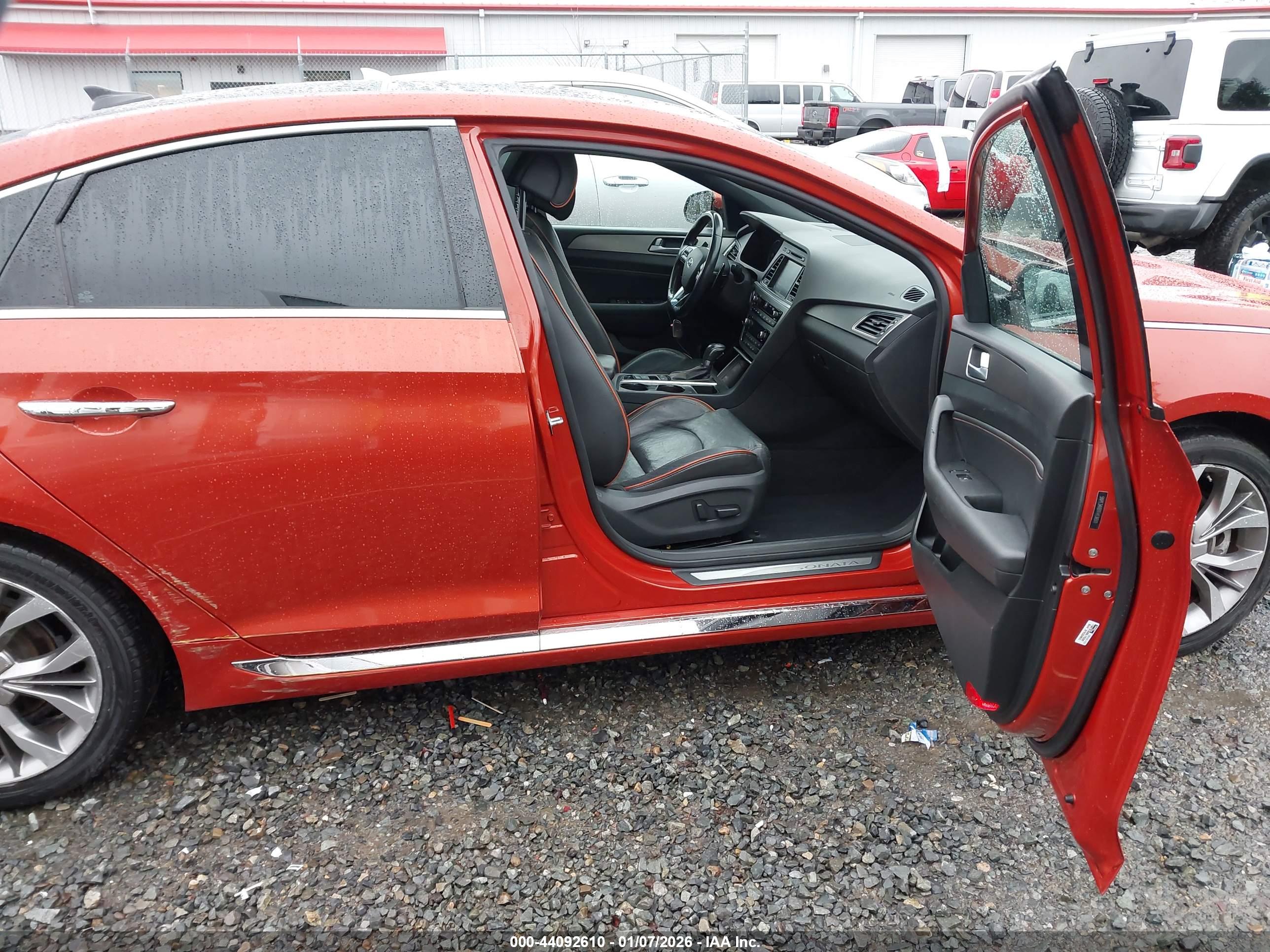 HYUNDAI SONATA image 5