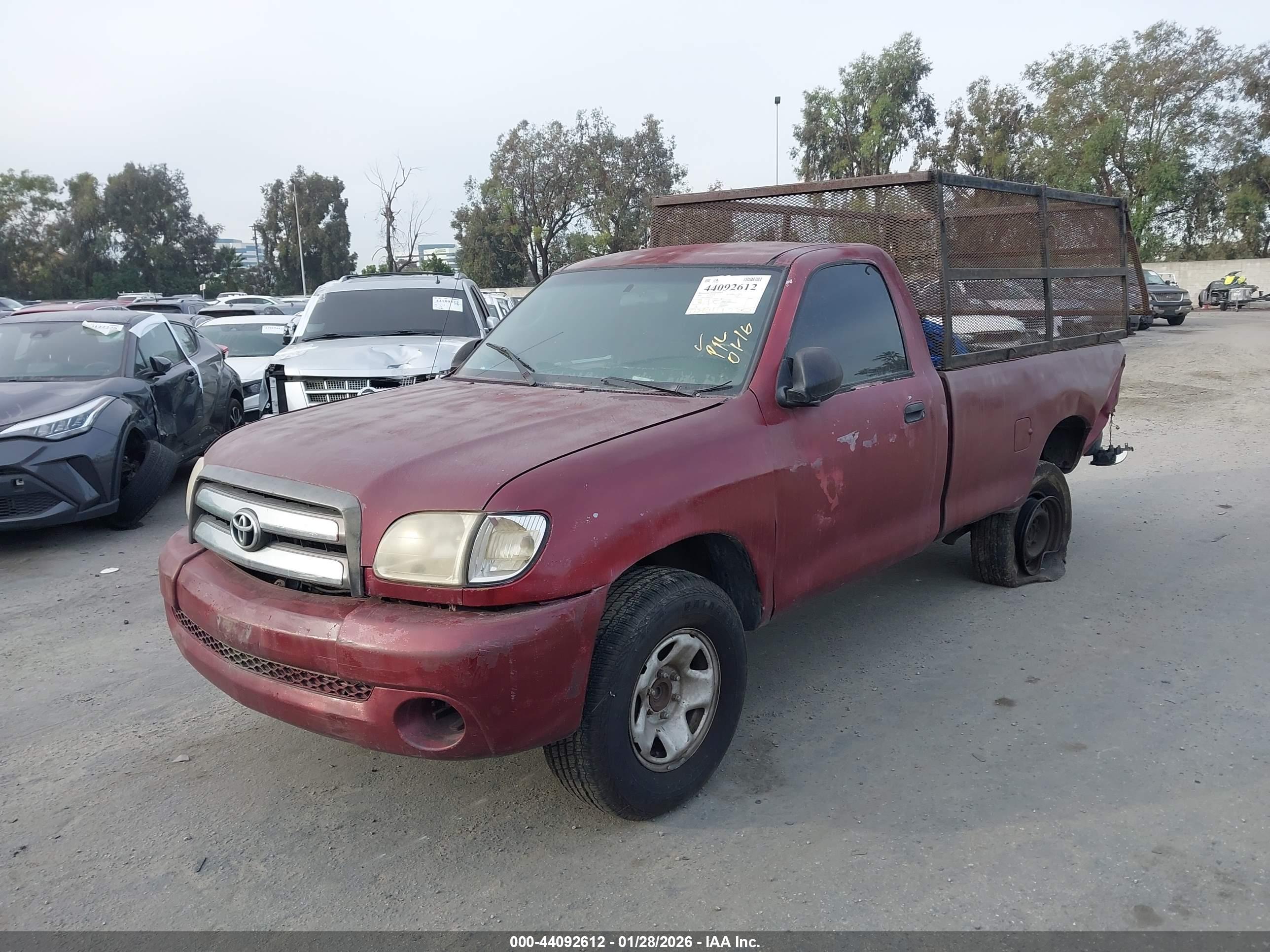 TOYOTA TUNDRA image 2