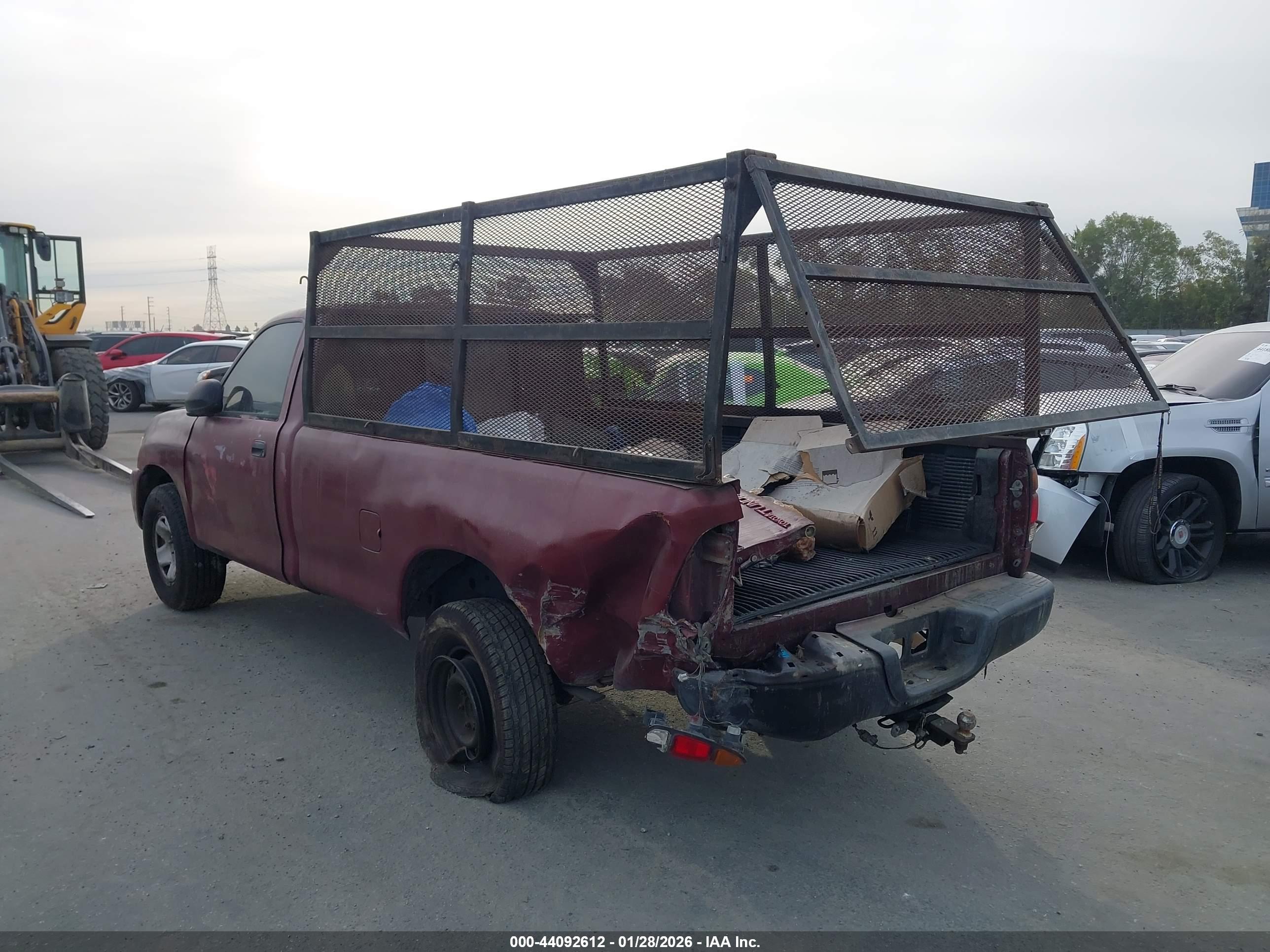 TOYOTA TUNDRA image 3