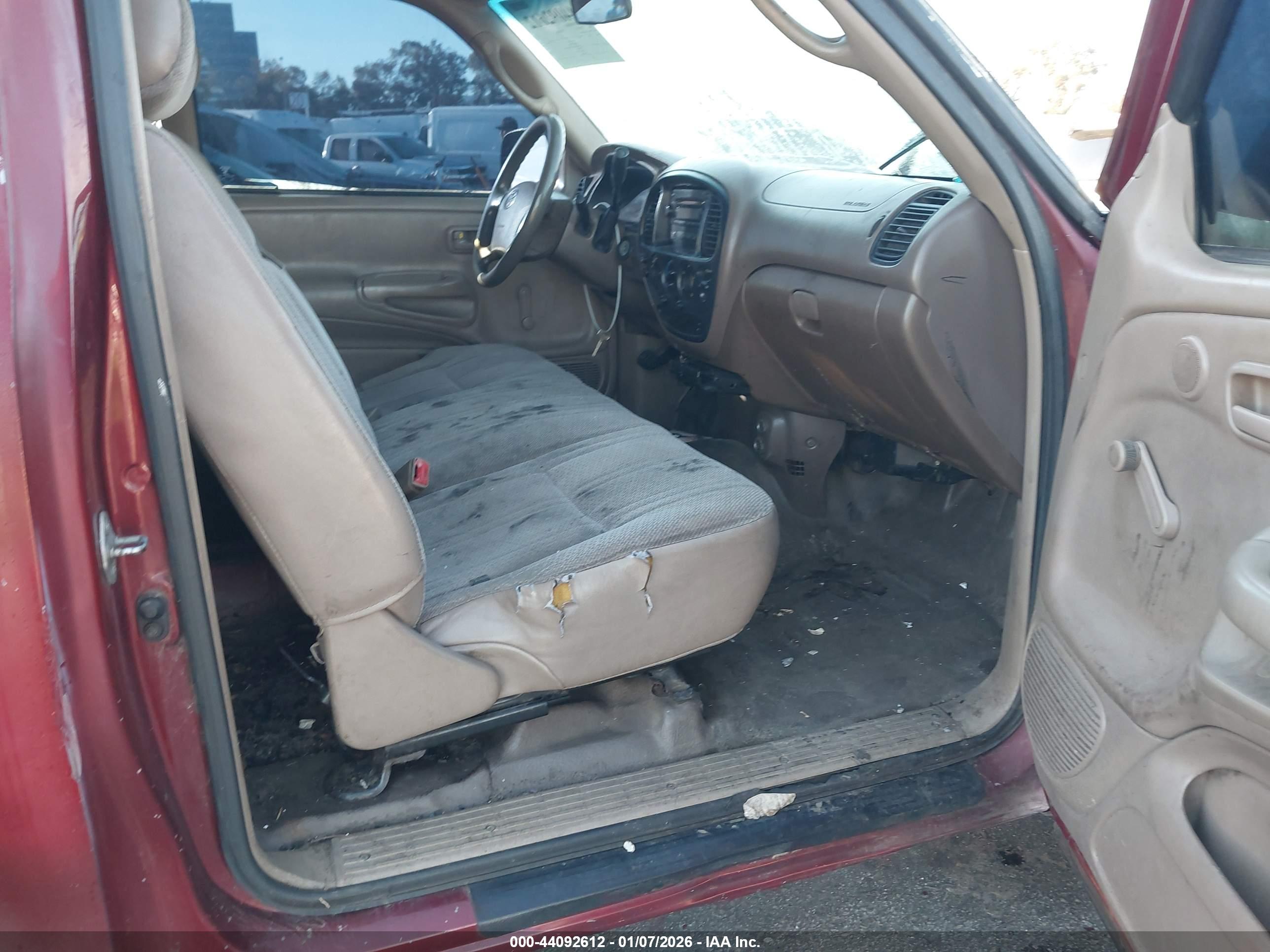 TOYOTA TUNDRA image 5