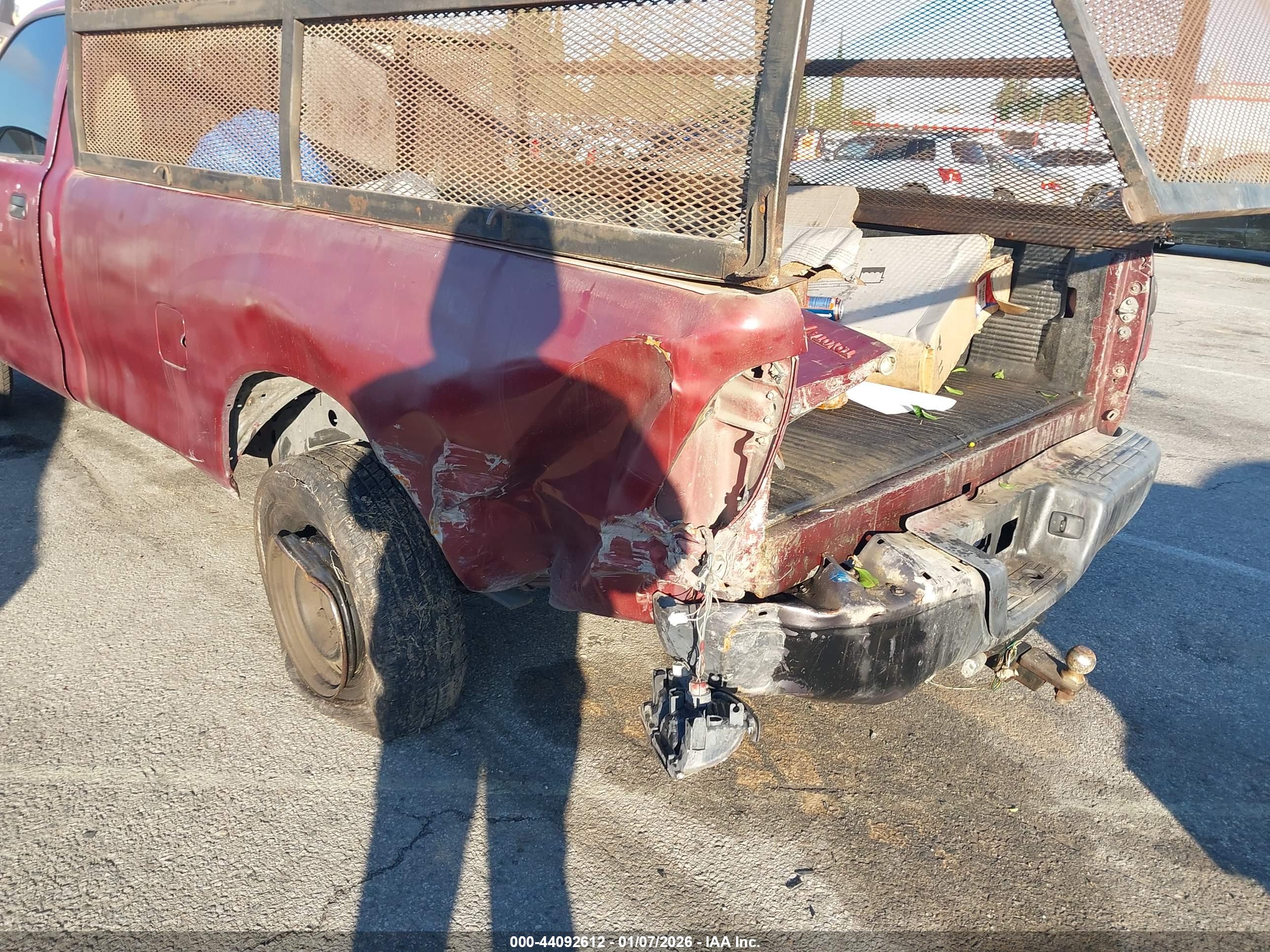TOYOTA TUNDRA image 6
