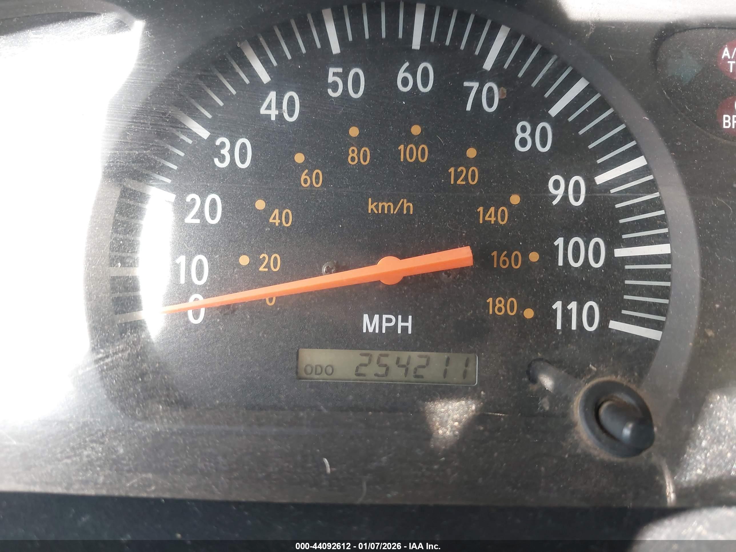 TOYOTA TUNDRA image 7
