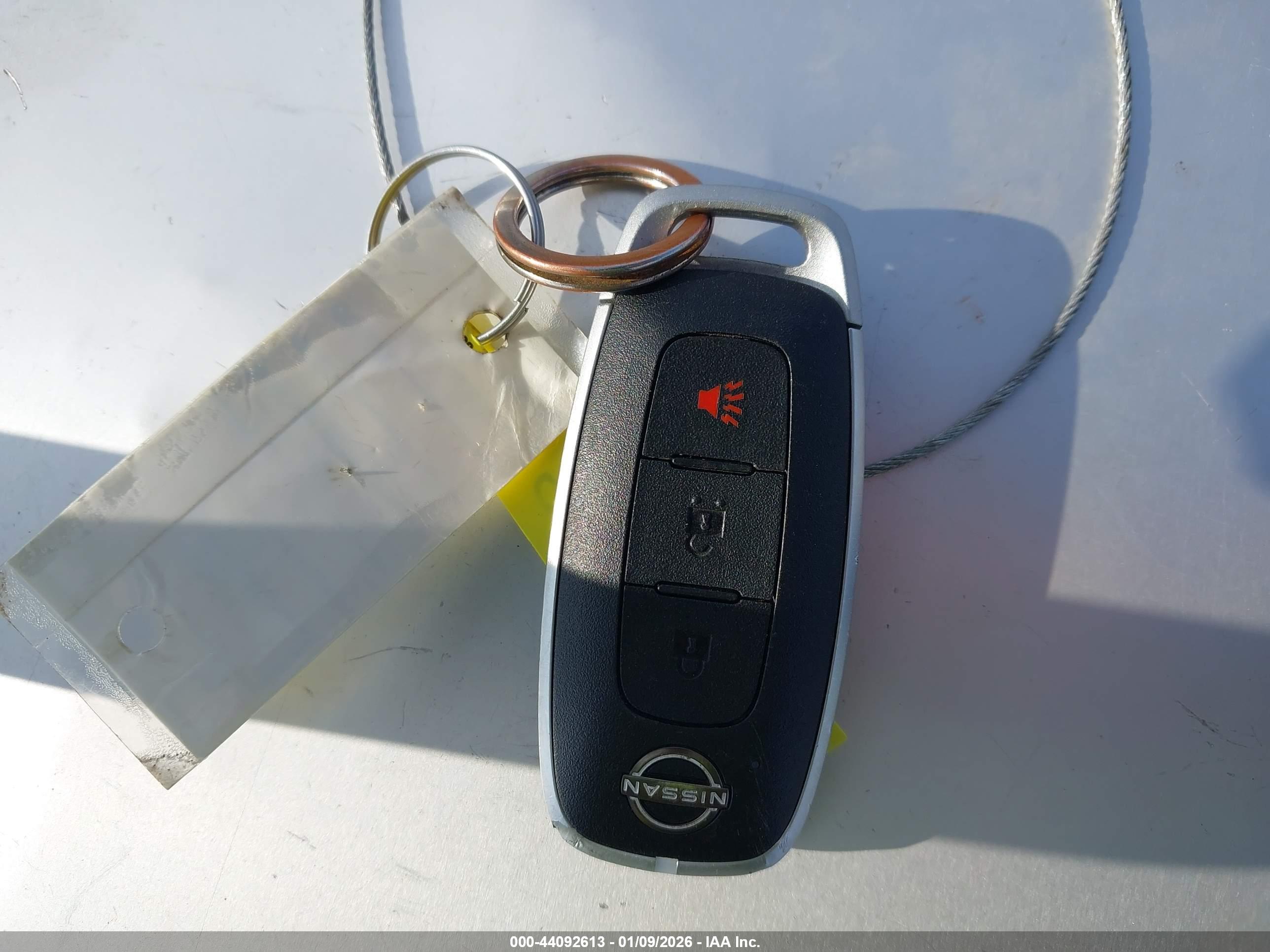 NISSAN ROGUE image 11