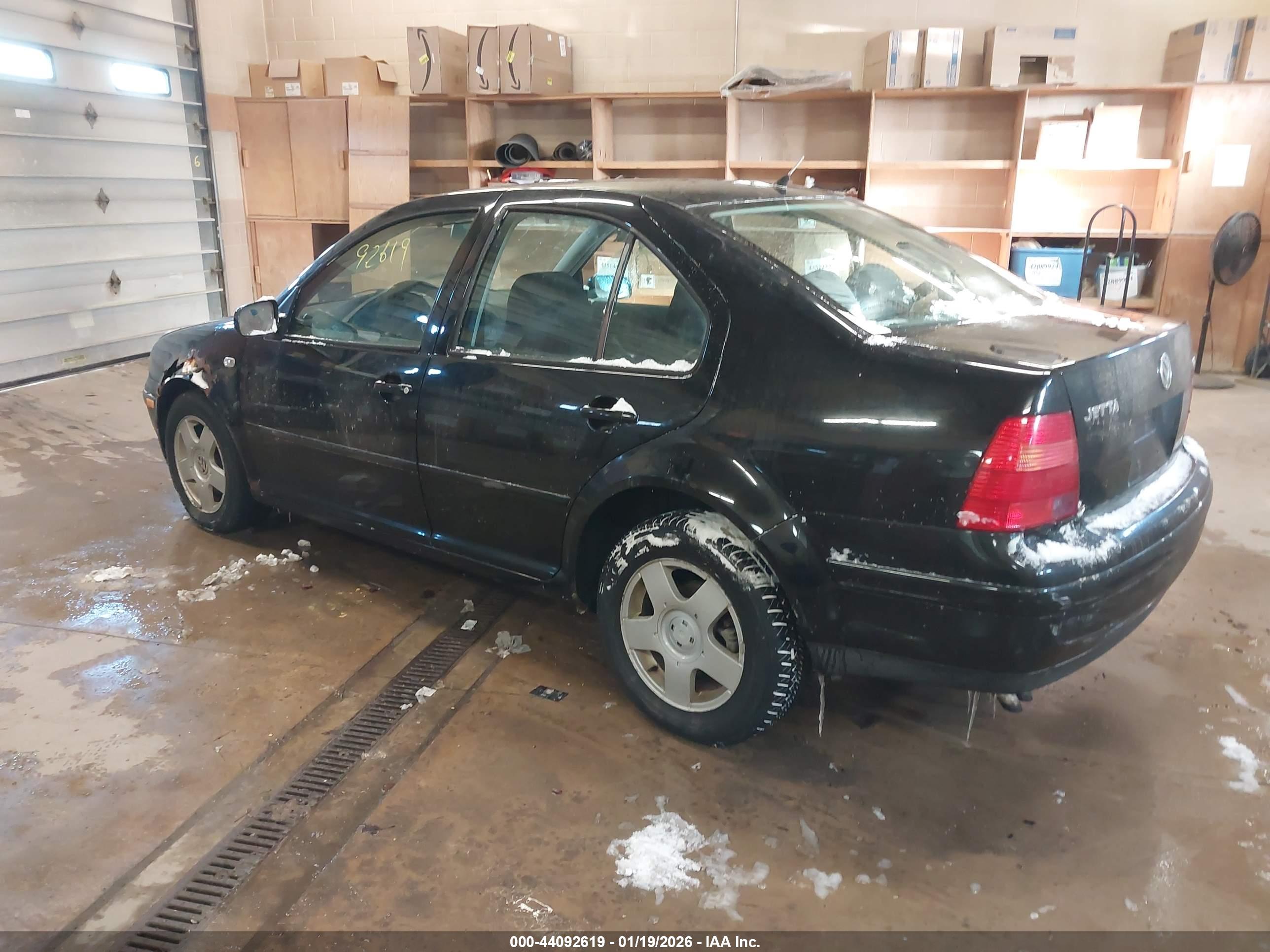 VOLKSWAGEN JETTA image 3