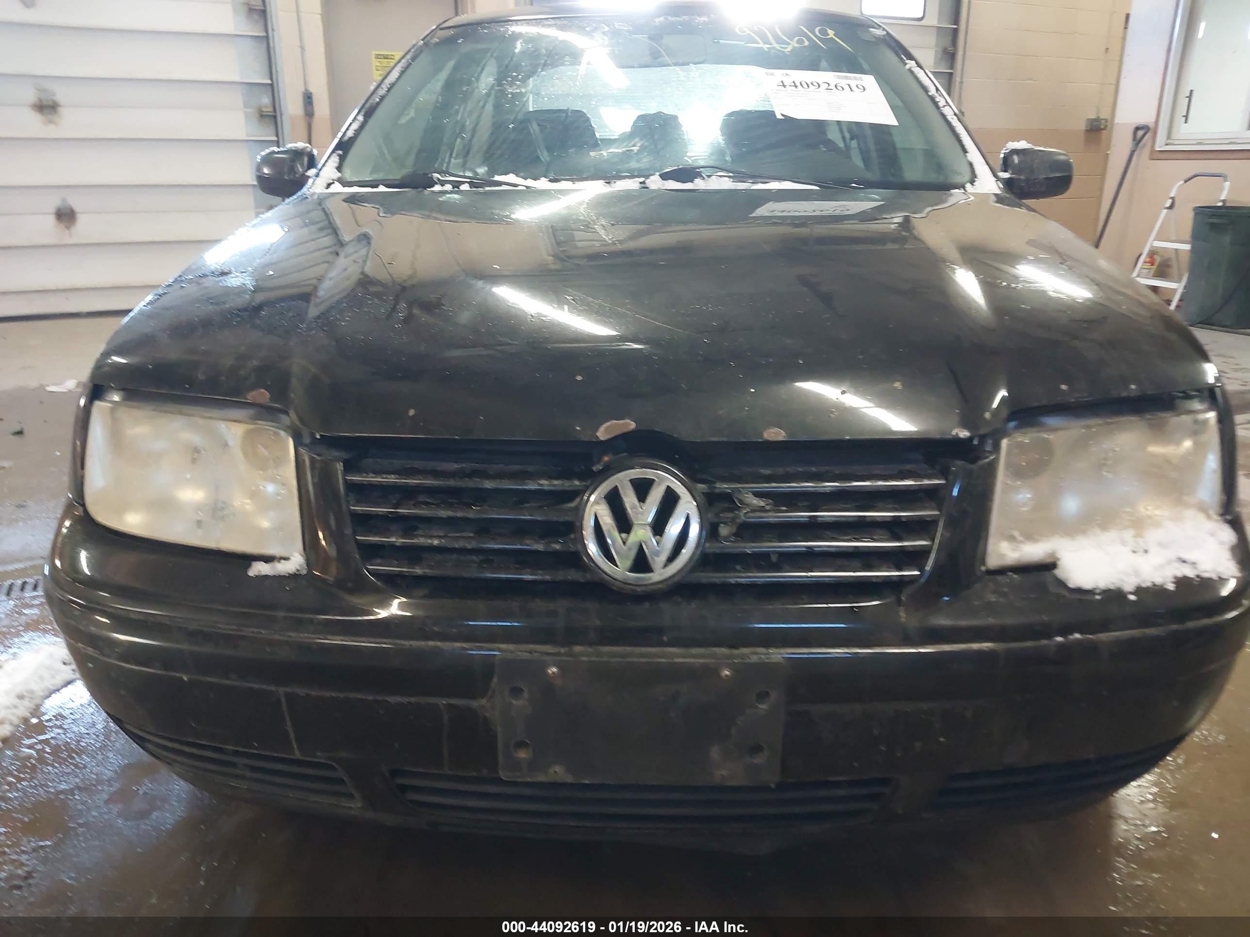 VOLKSWAGEN JETTA image 6