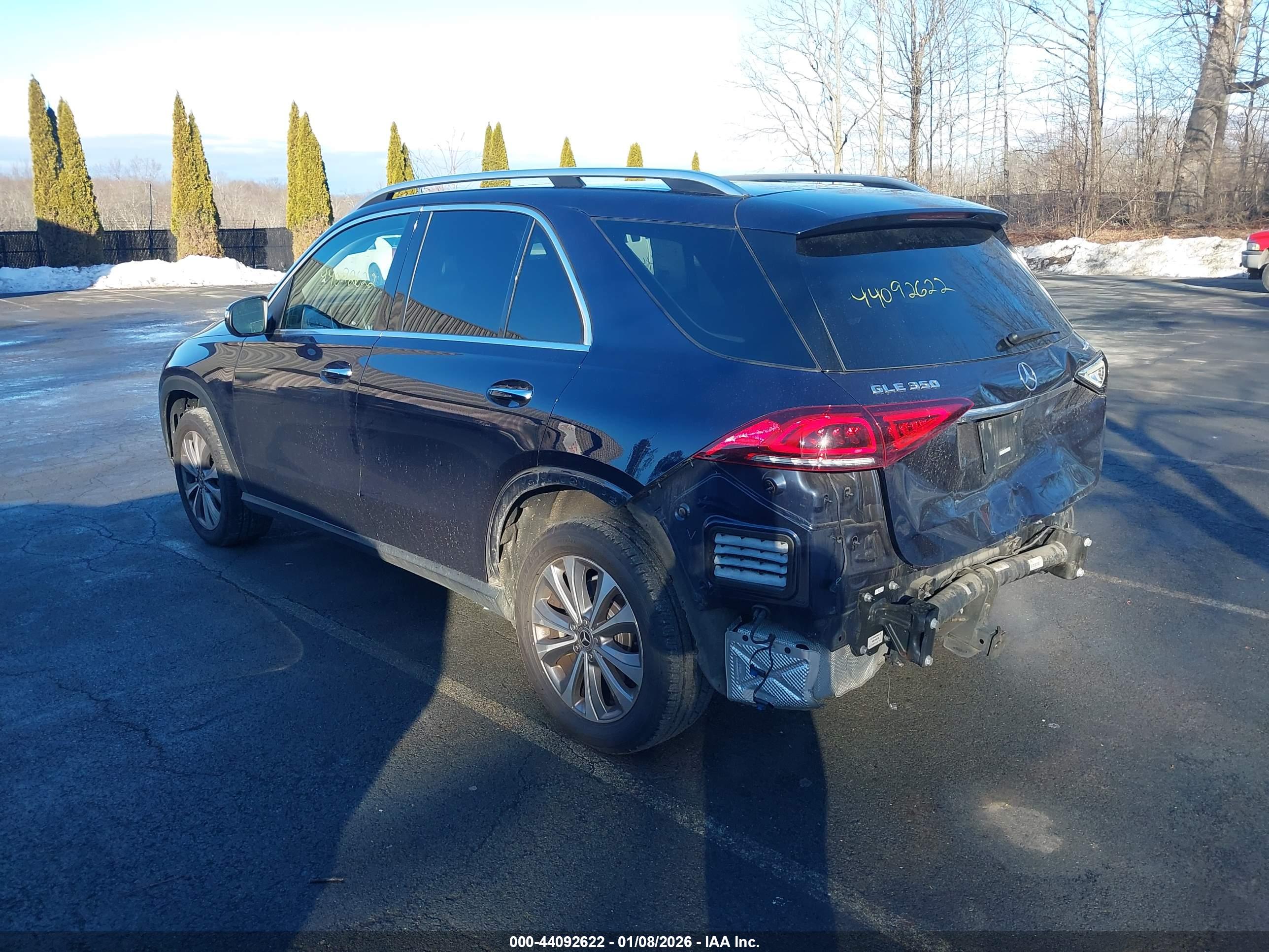 MERCEDES-BENZ GLE image 3