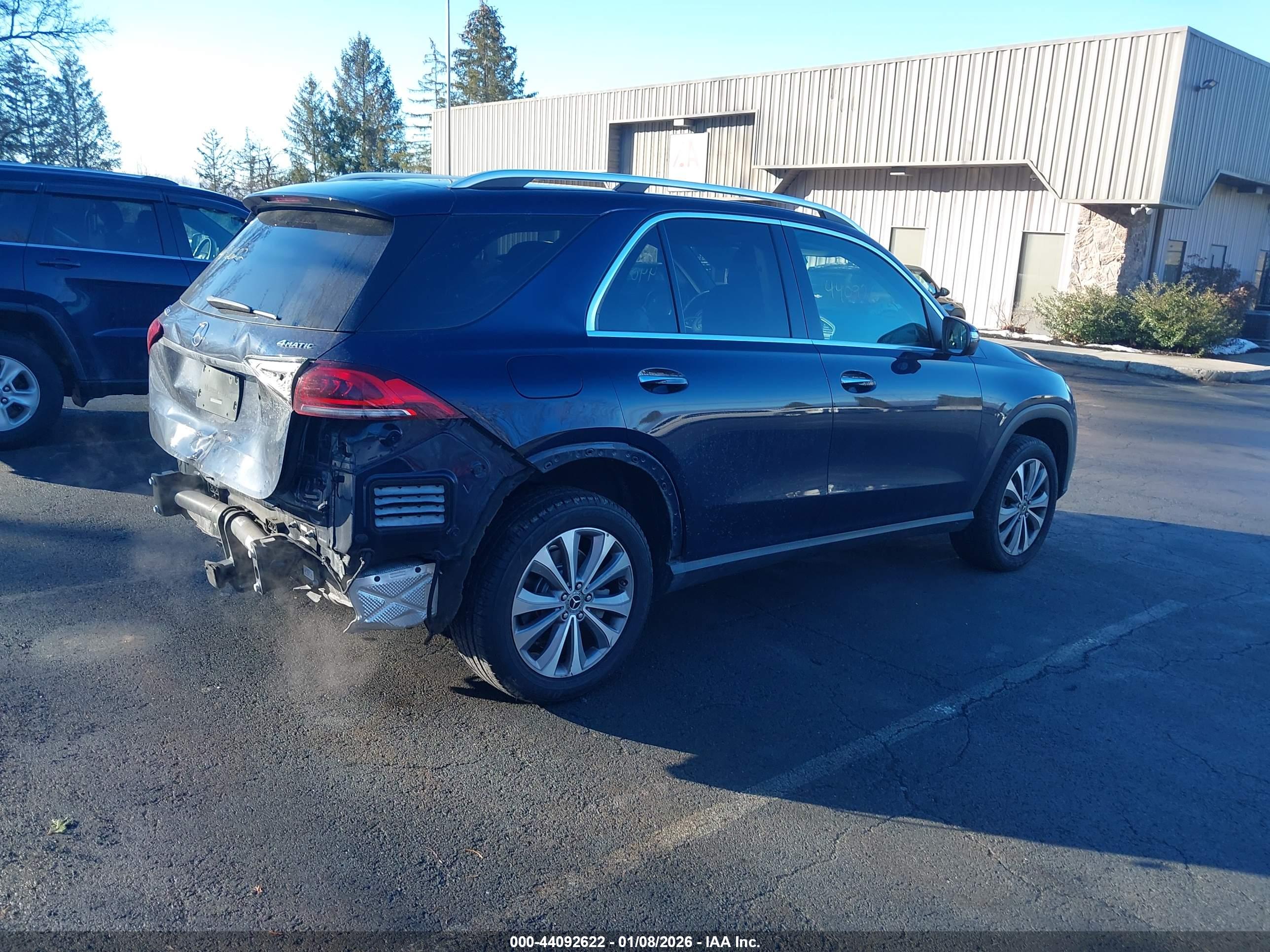 MERCEDES-BENZ GLE image 4
