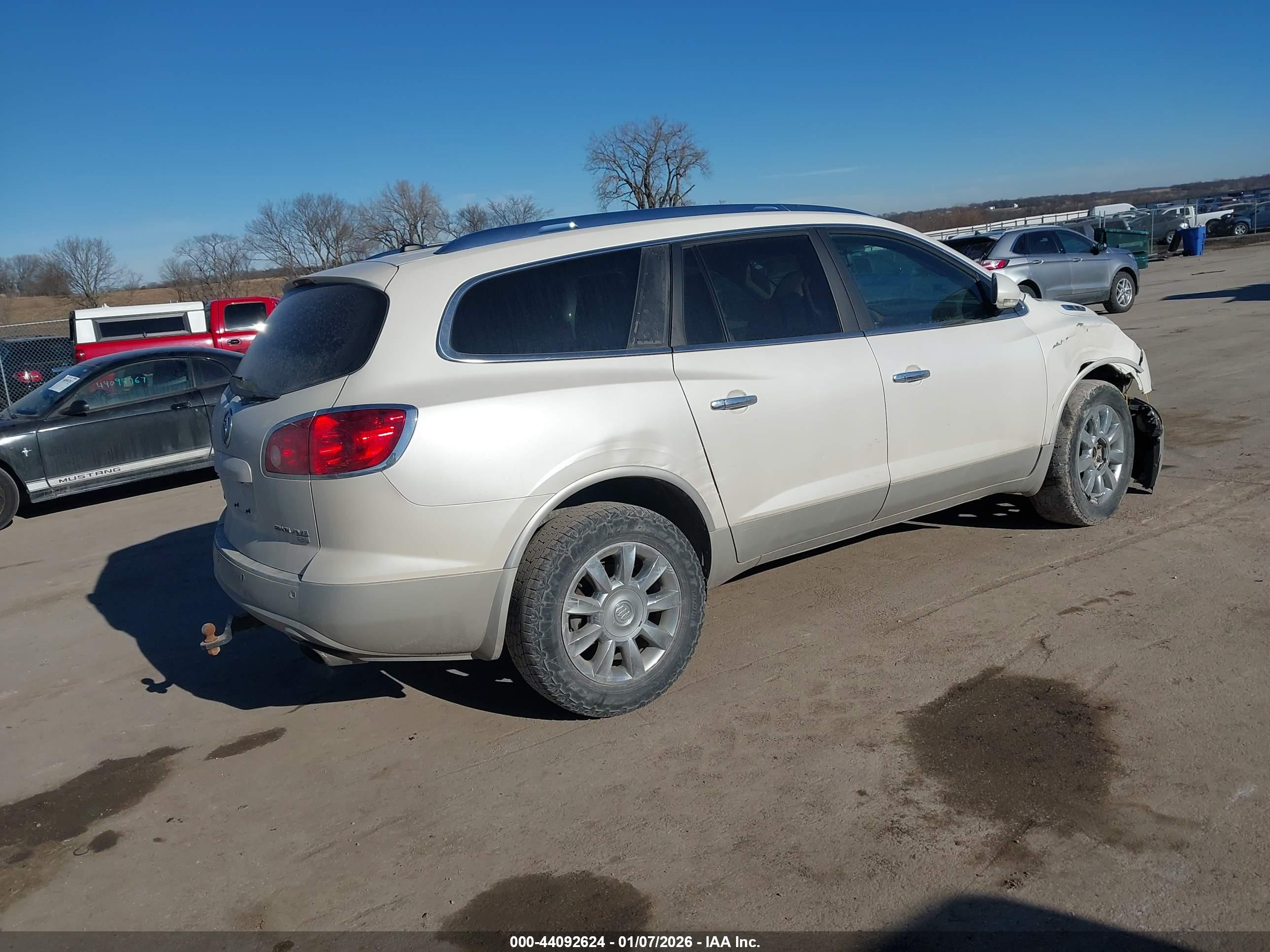 BUICK ENCLAVE image 4