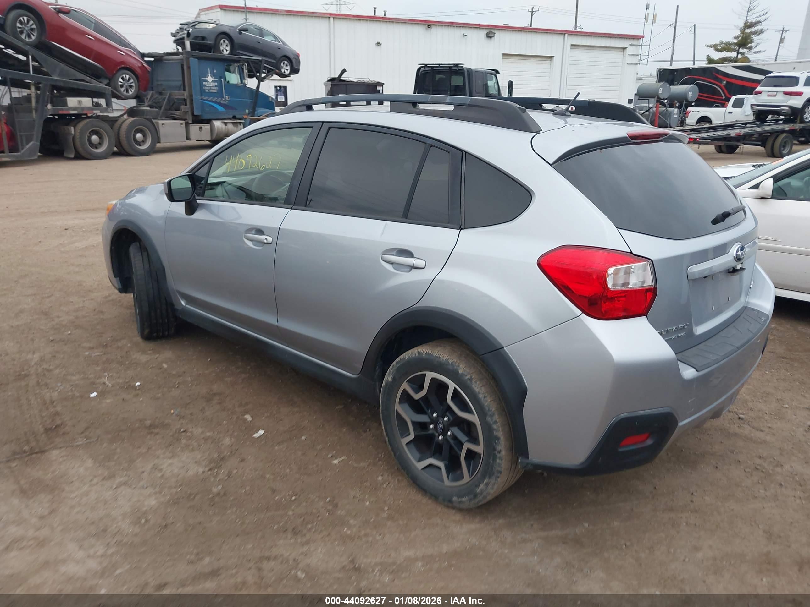SUBARU CROSSTREK image 3