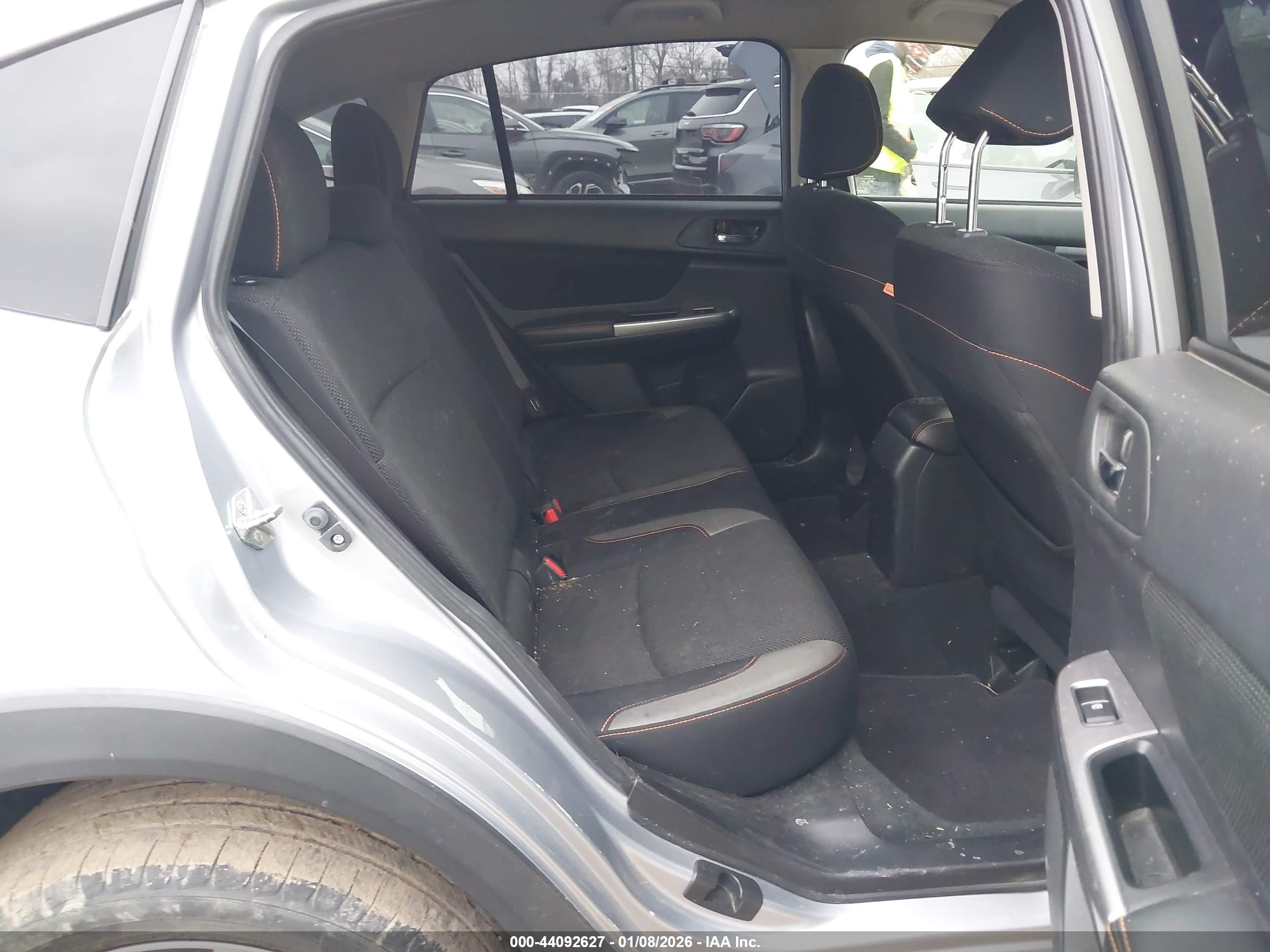 SUBARU CROSSTREK image 8