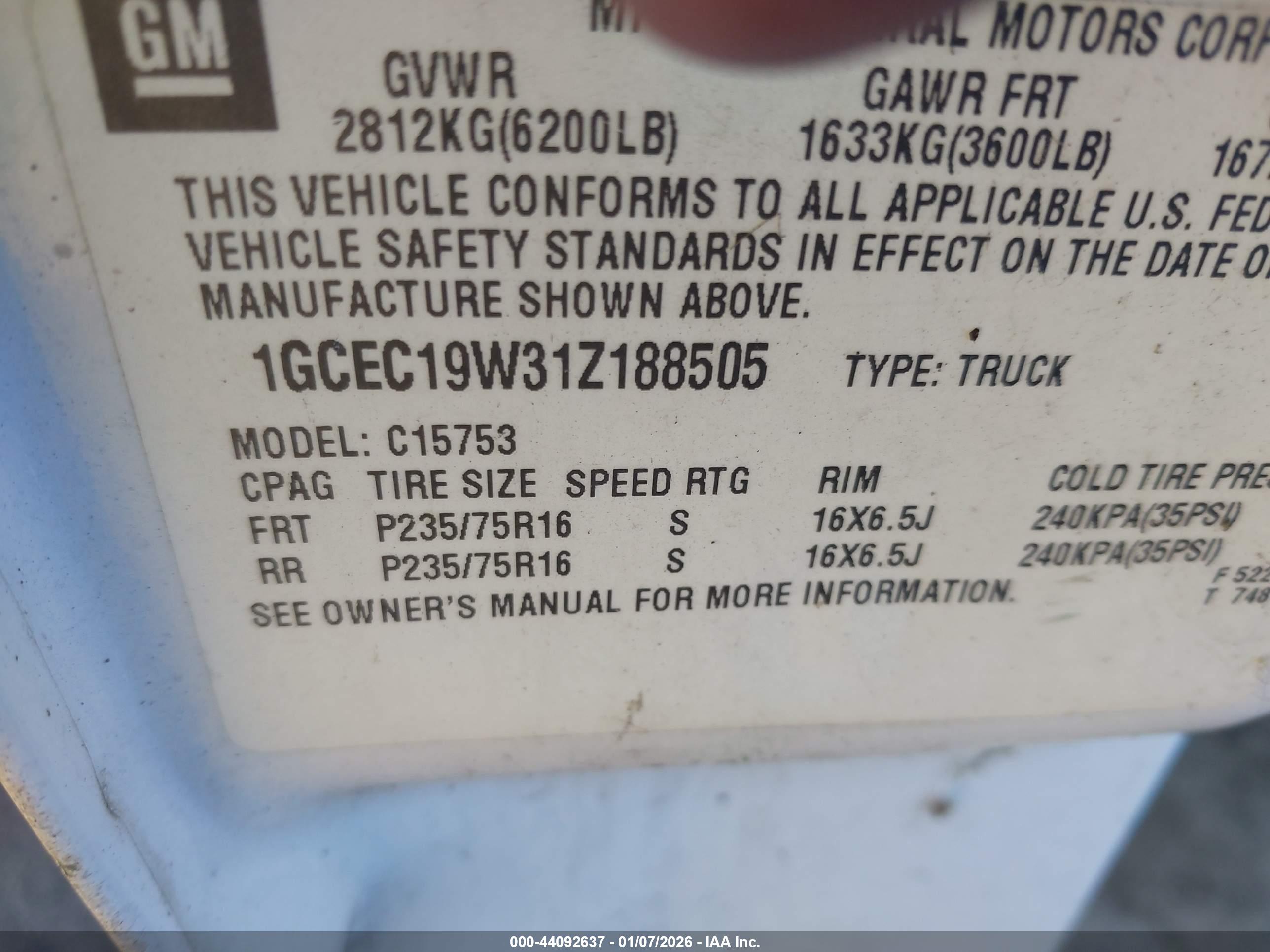 CHEVROLET SILVERADO image 9
