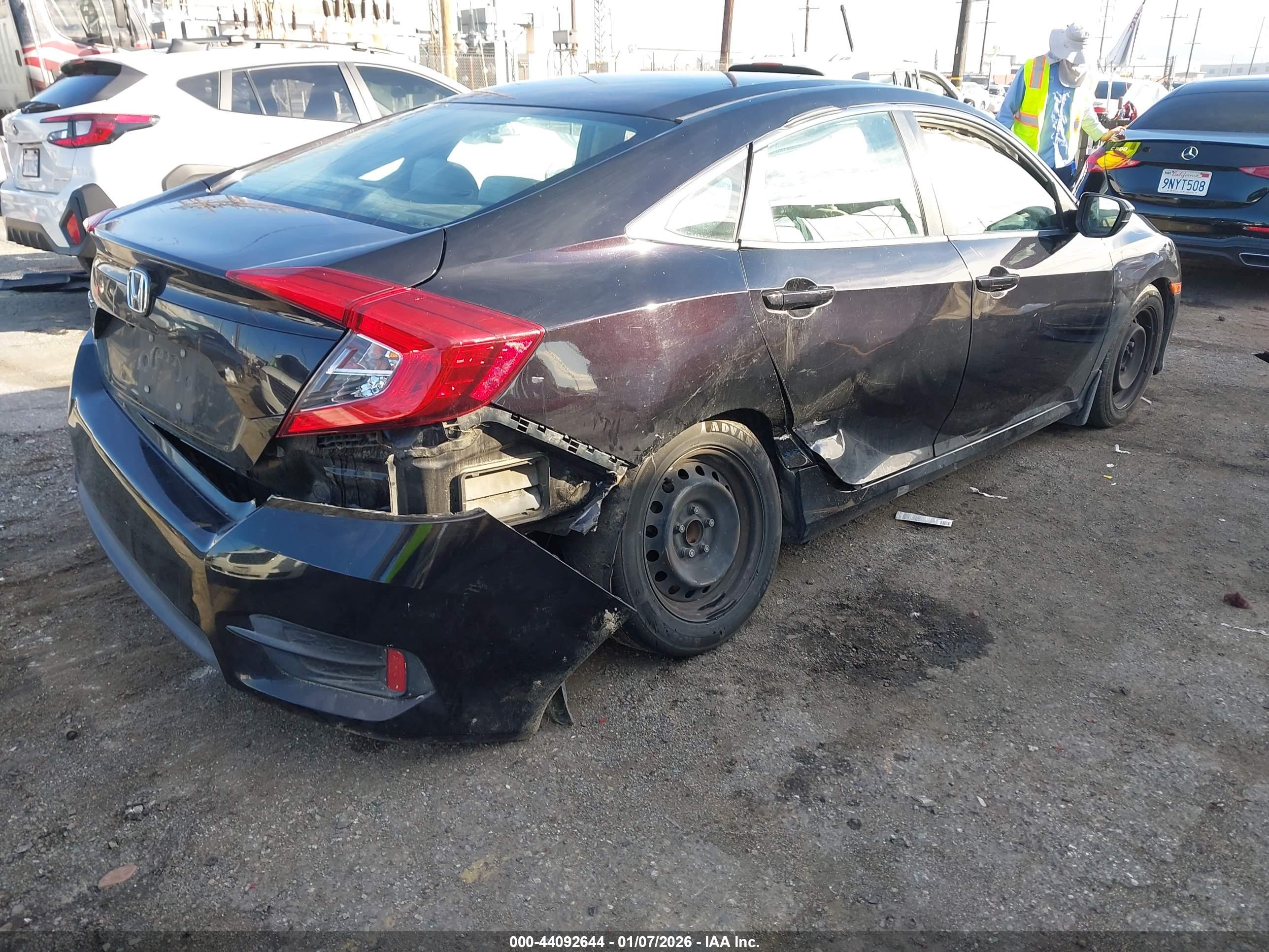 HONDA CIVIC image 4