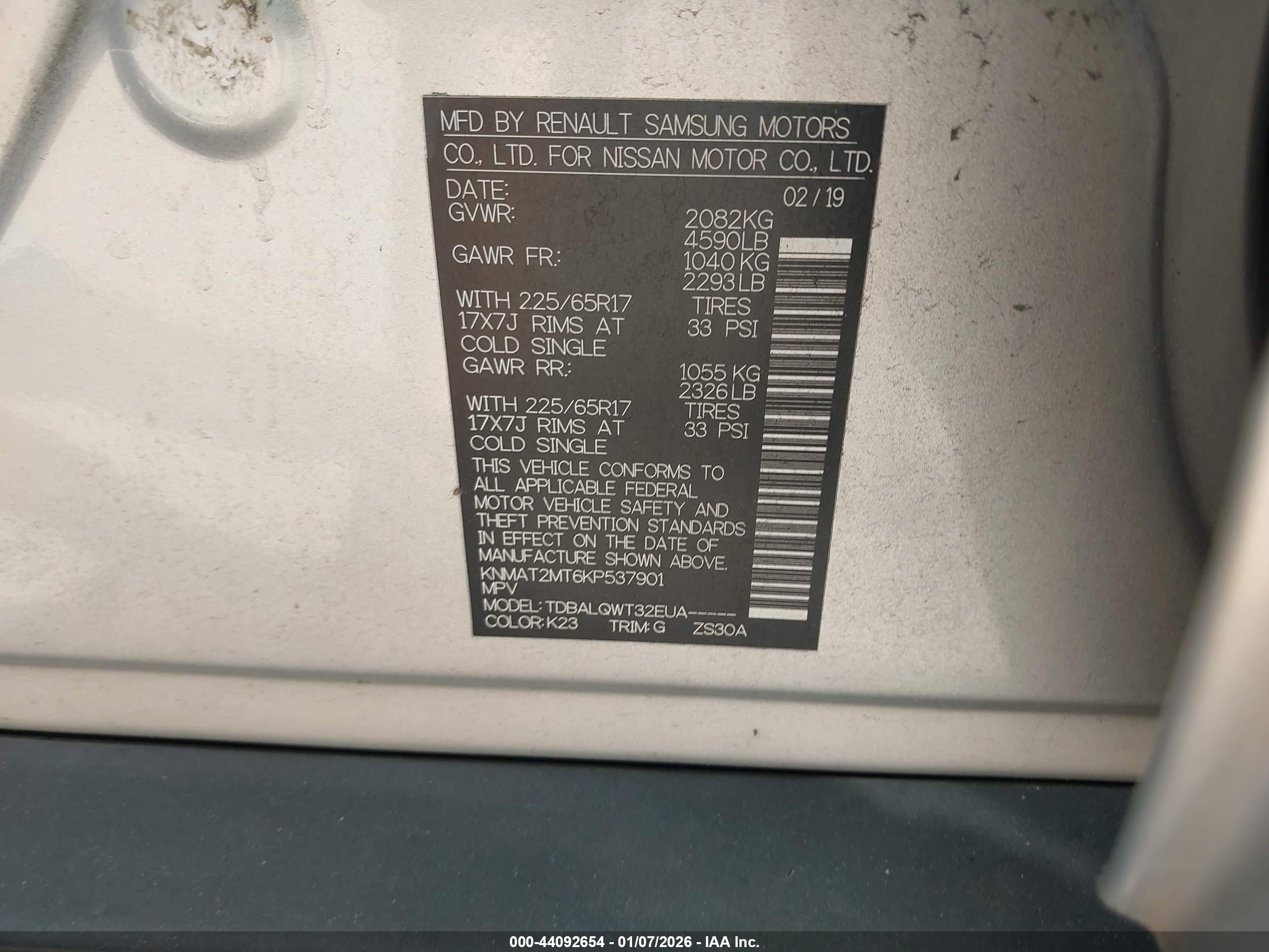 NISSAN ROGUE image 9