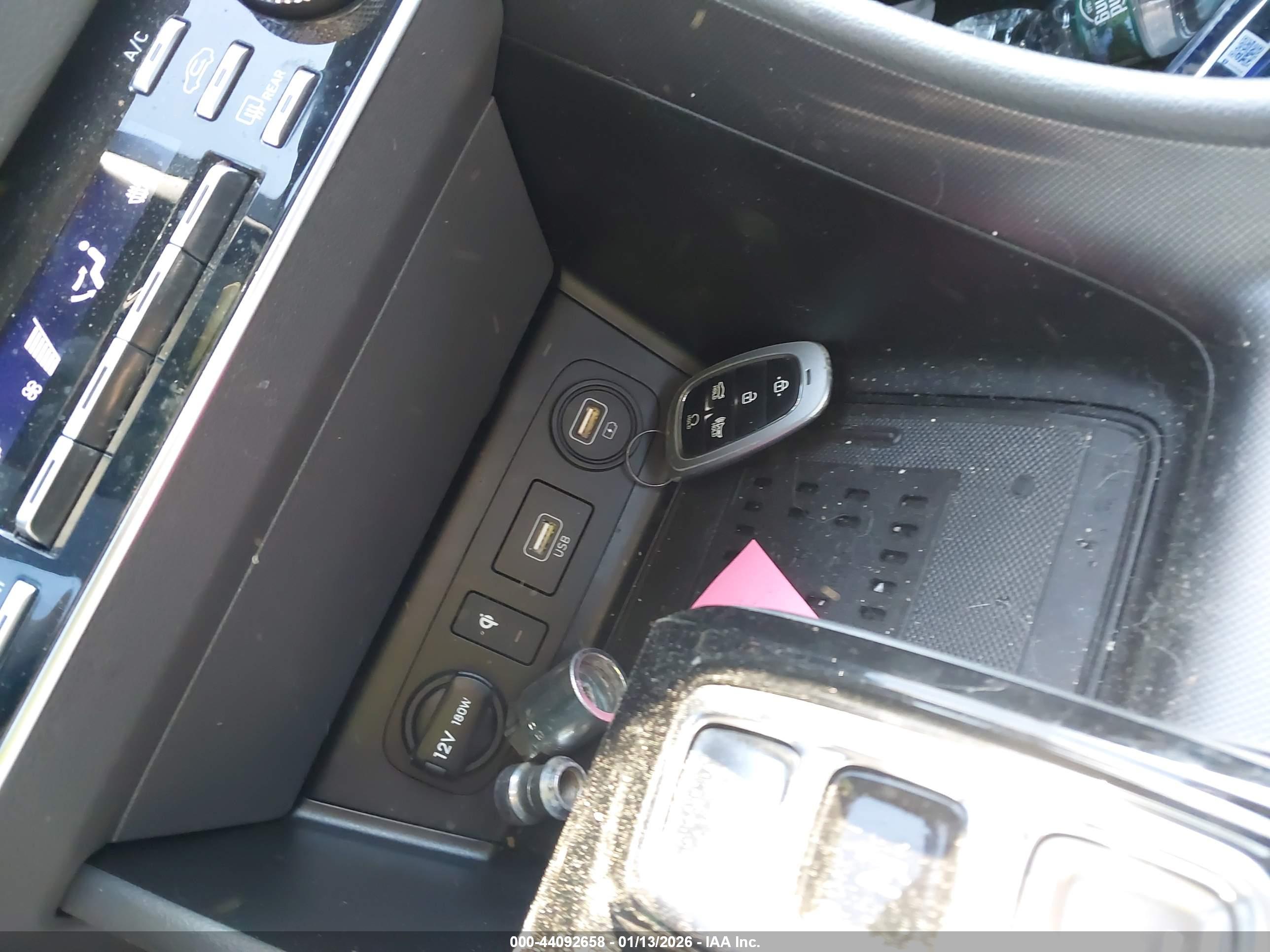 HYUNDAI SONATA image 11