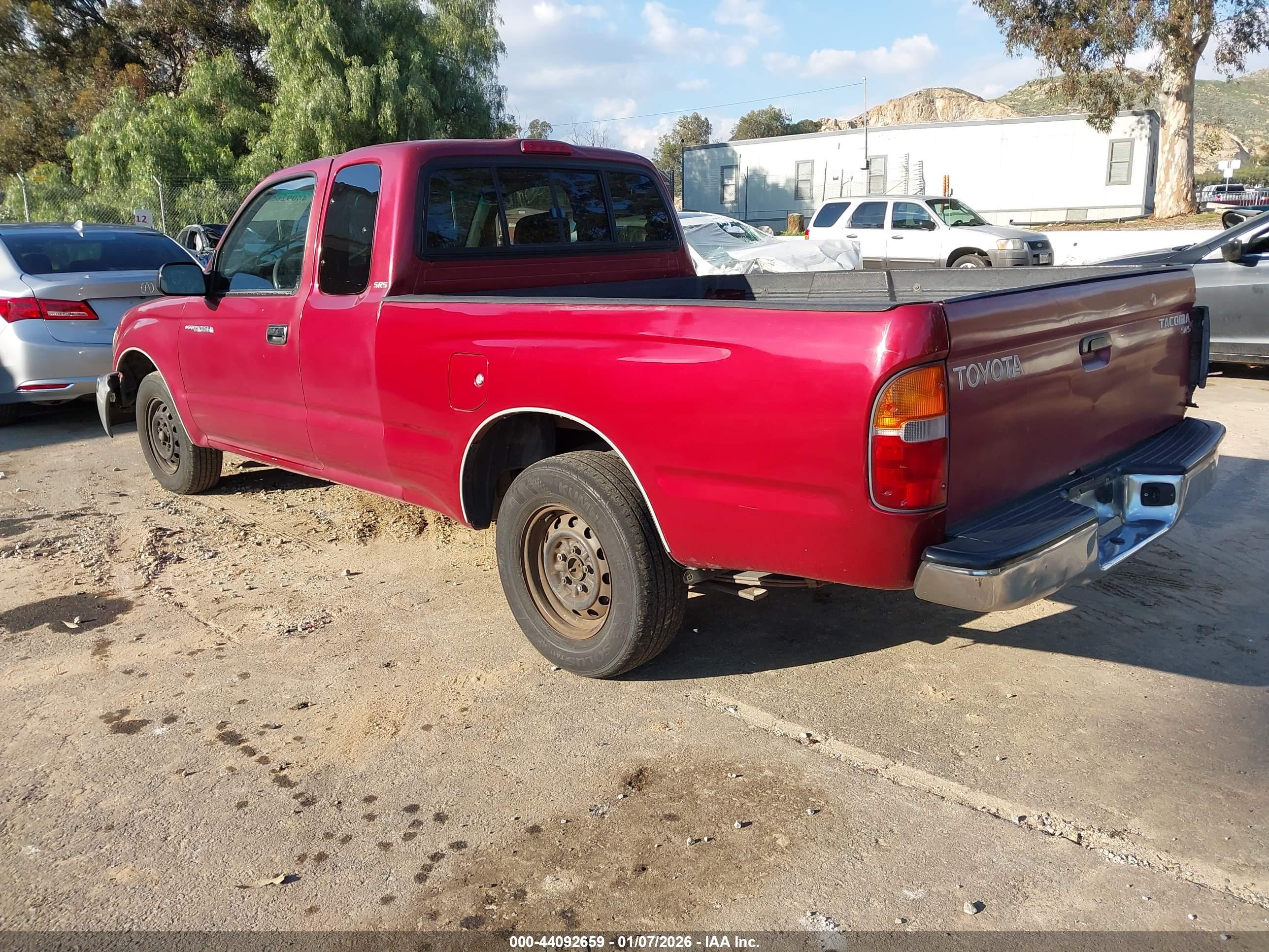 TOYOTA TACOMA image 3
