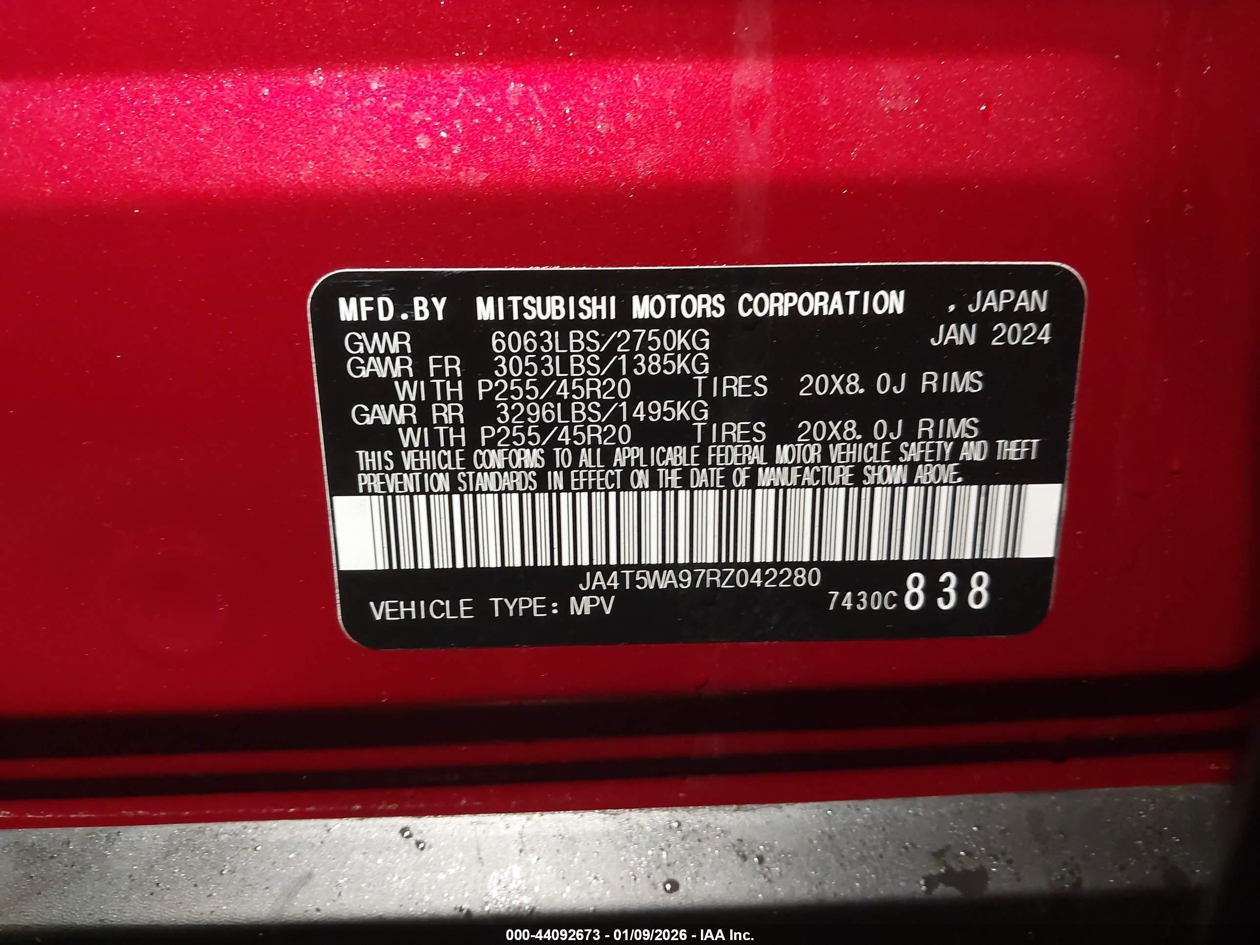 MITSUBISHI OUTLANDER image 9