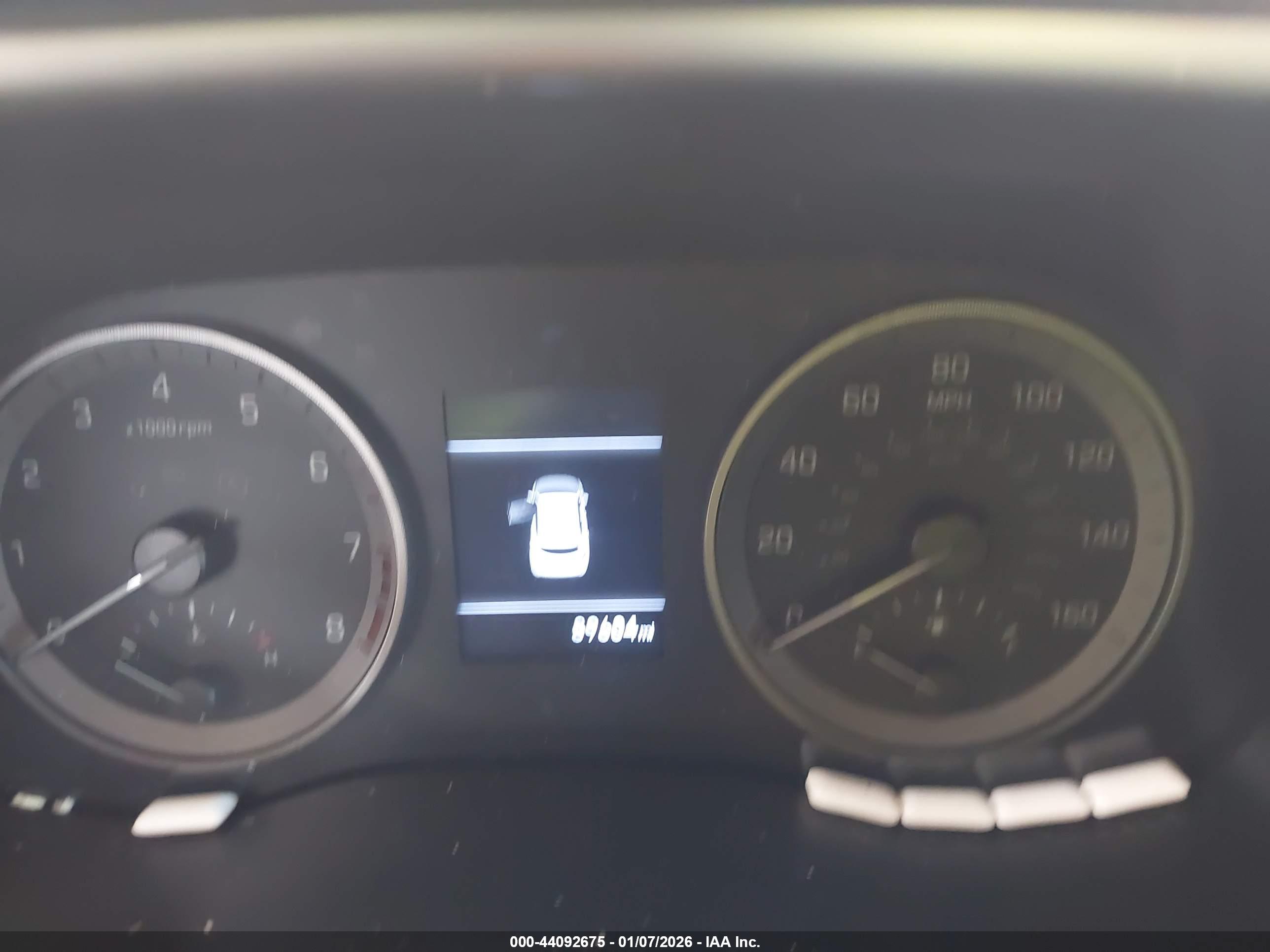 HYUNDAI TUCSON image 7