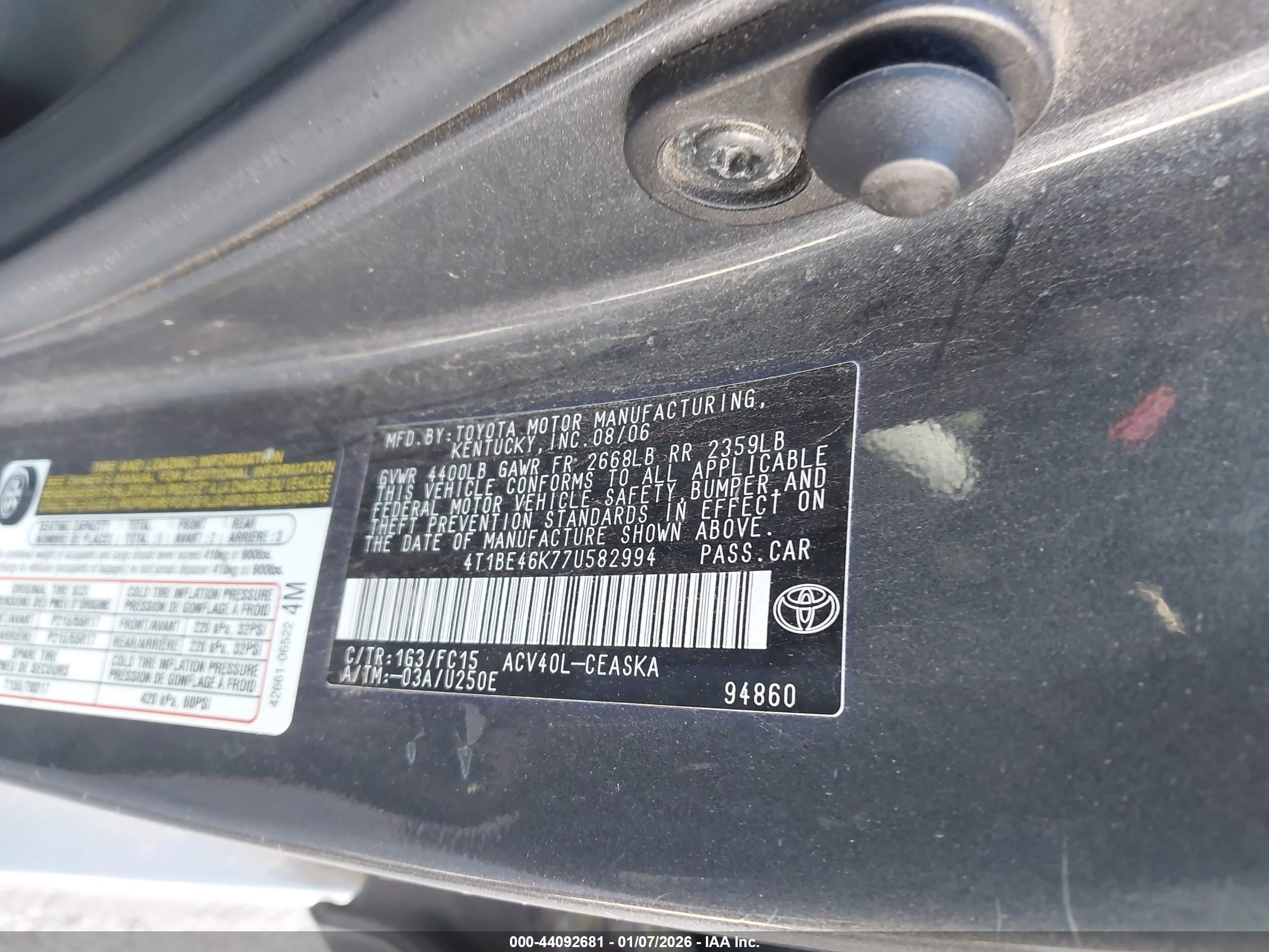TOYOTA CAMRY image 9