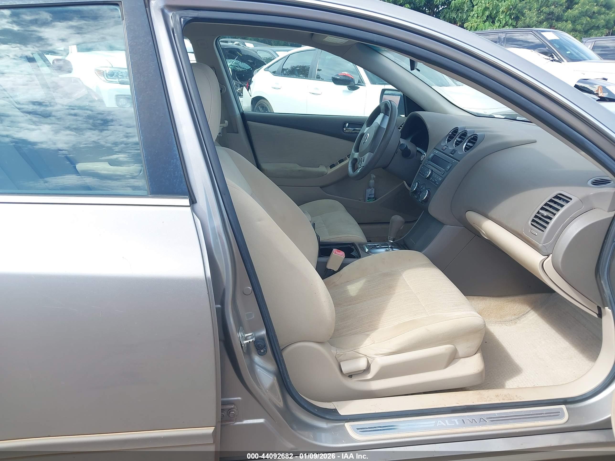 NISSAN ALTIMA image 5