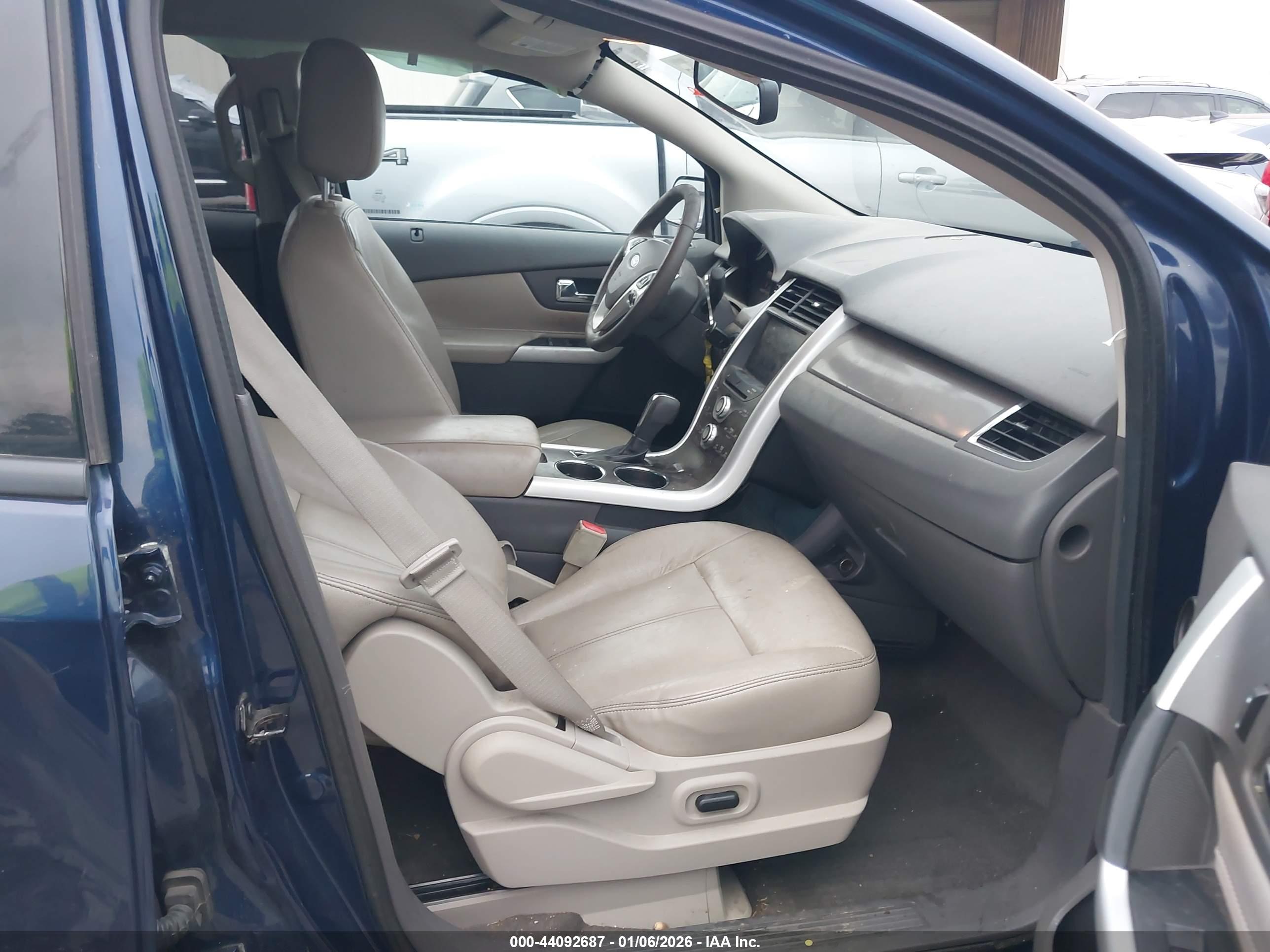 FORD EDGE image 5